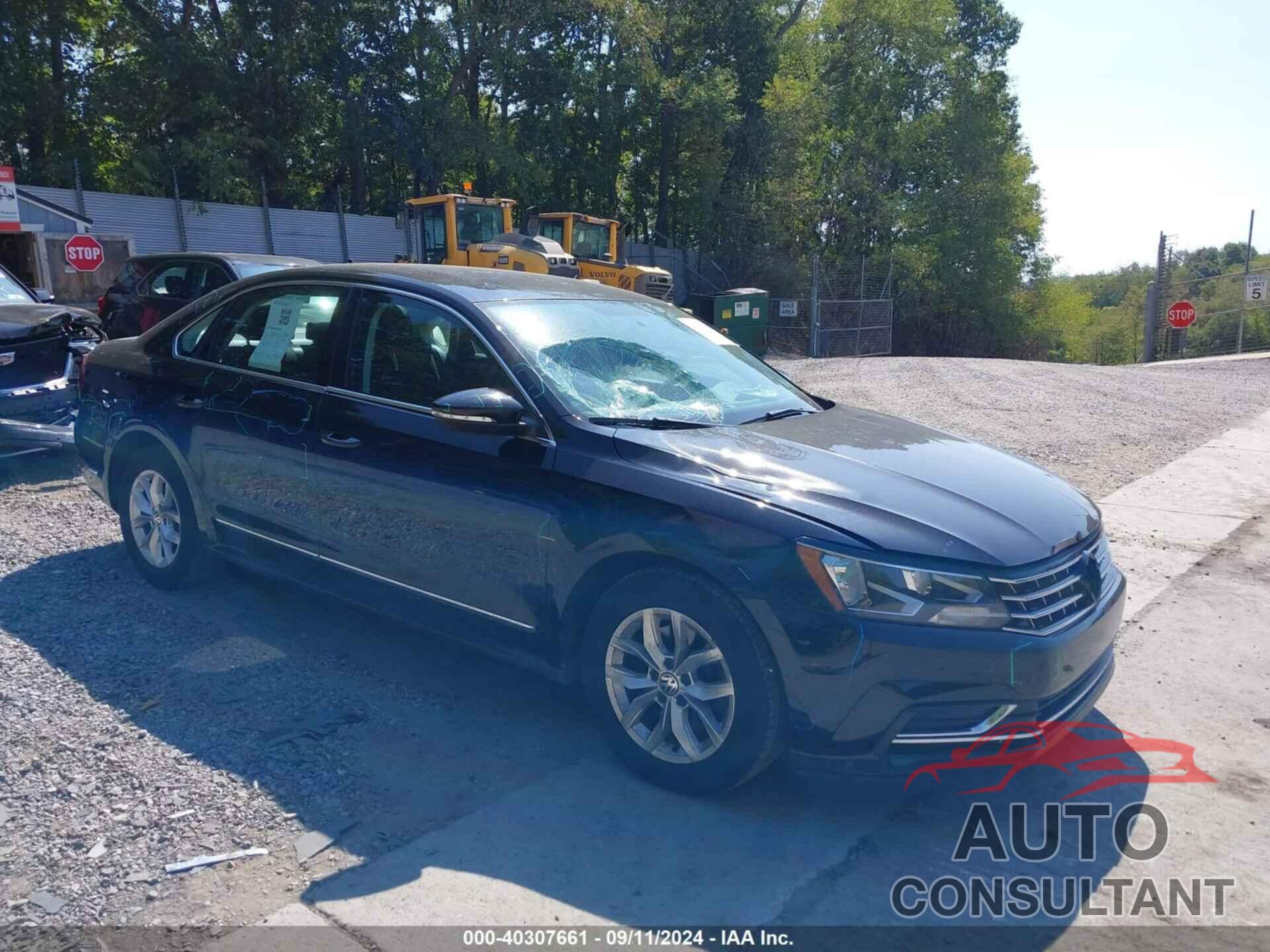 VOLKSWAGEN PASSAT 2016 - 1VWAT7A33GC045839