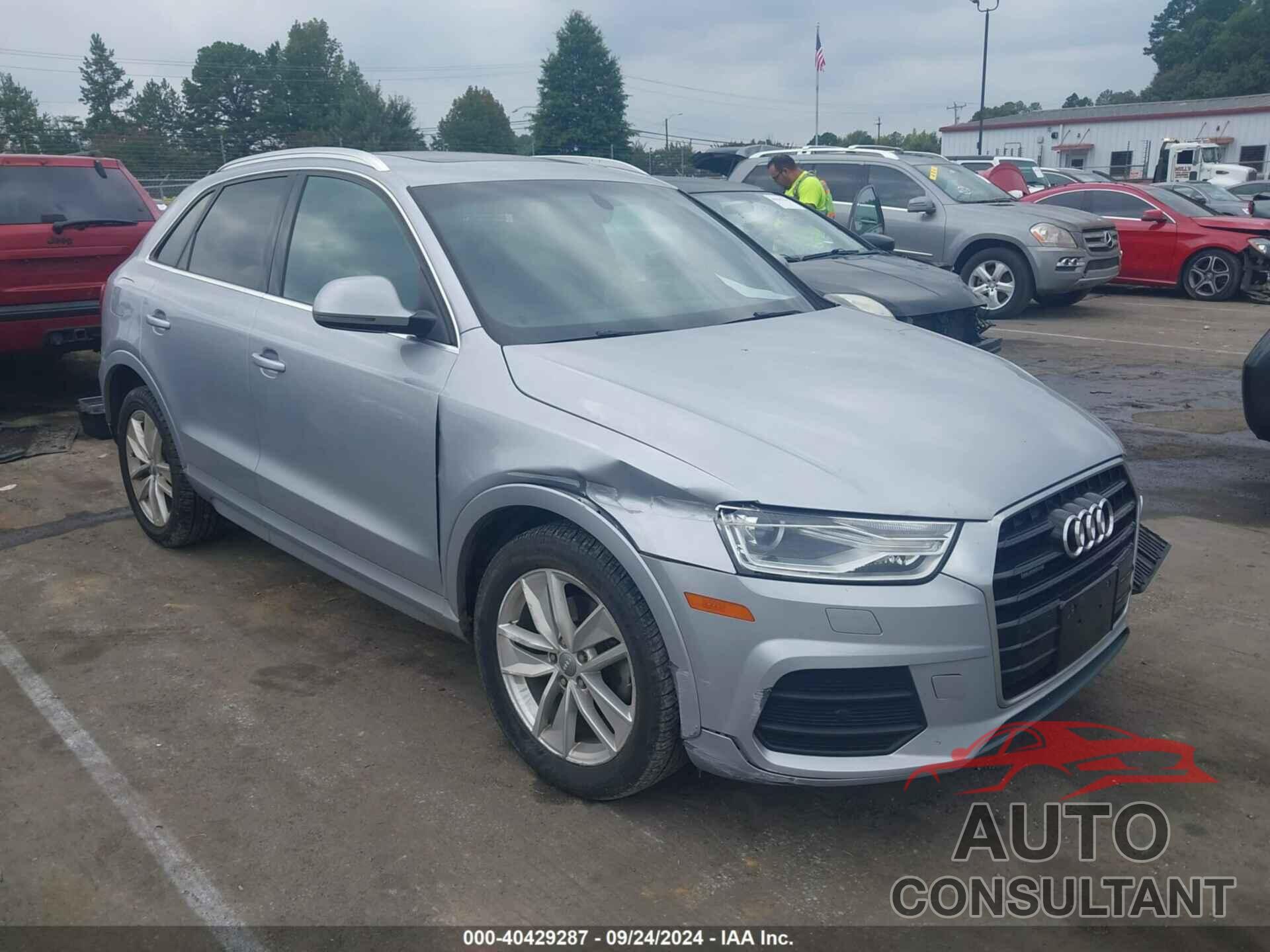 AUDI Q3 2016 - WA1EFCFS7GR023595