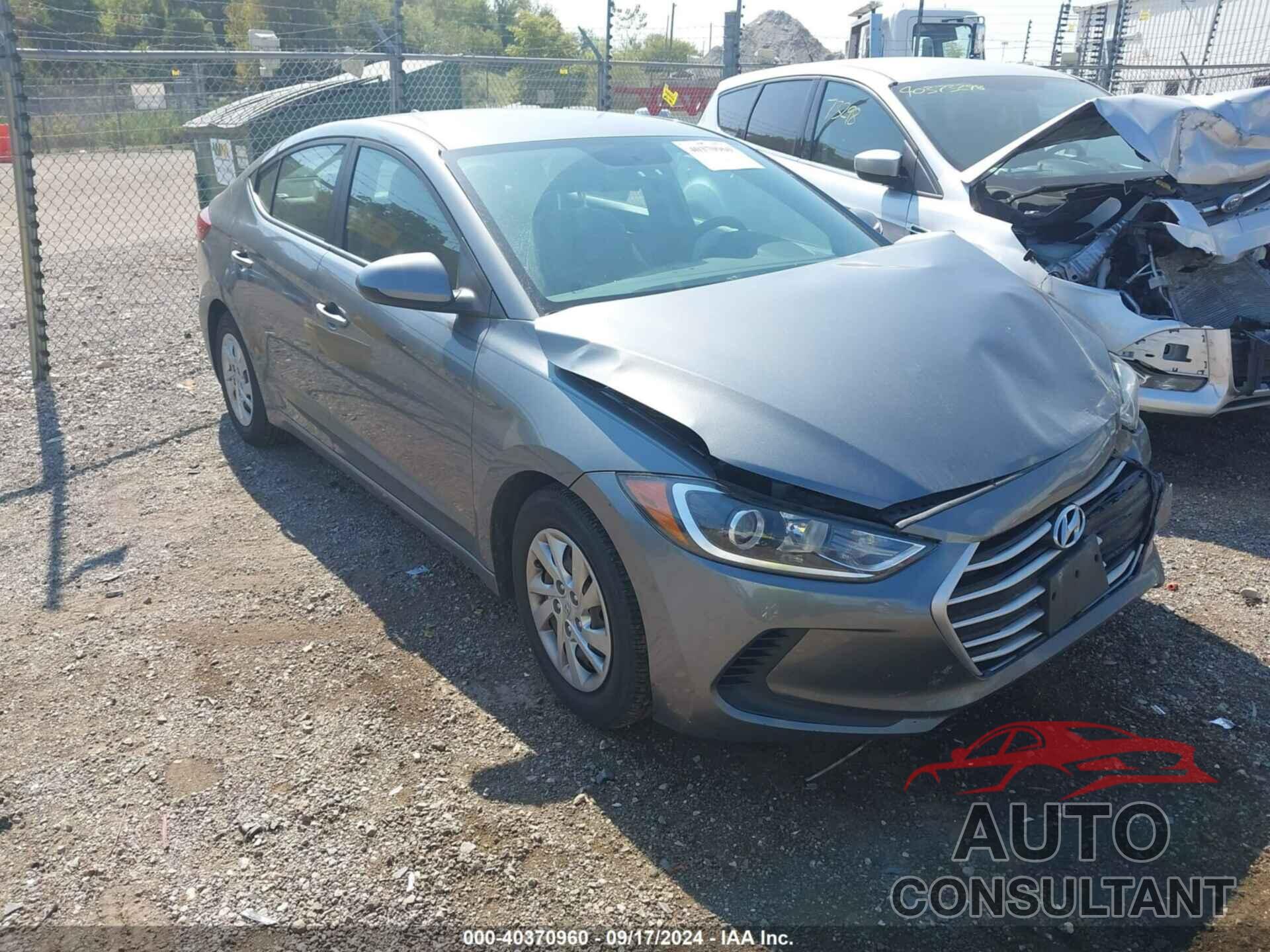 HYUNDAI ELANTRA 2017 - KMHD74LF2HU115946