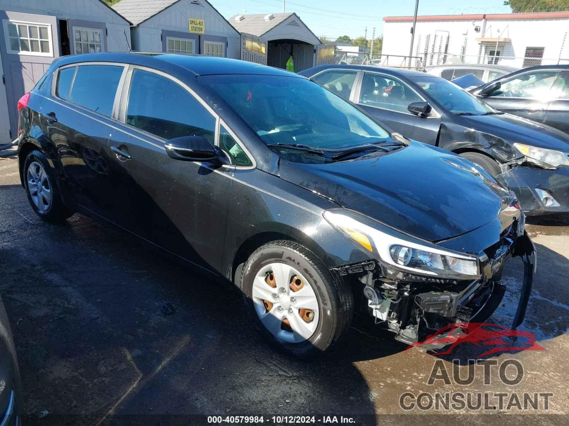 KIA FORTE 2018 - KNAFK5A83J5773004