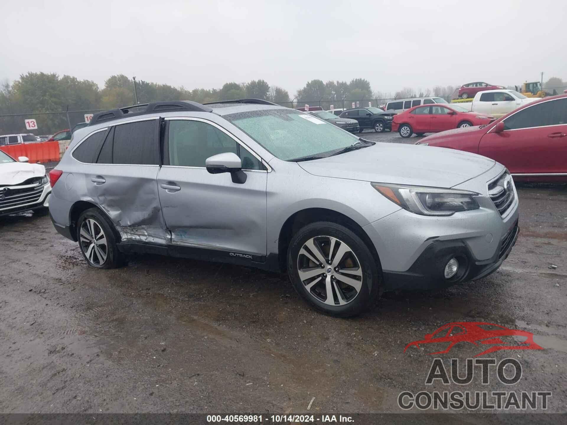 SUBARU OUTBACK 2018 - 4S4BSANC8J3323218