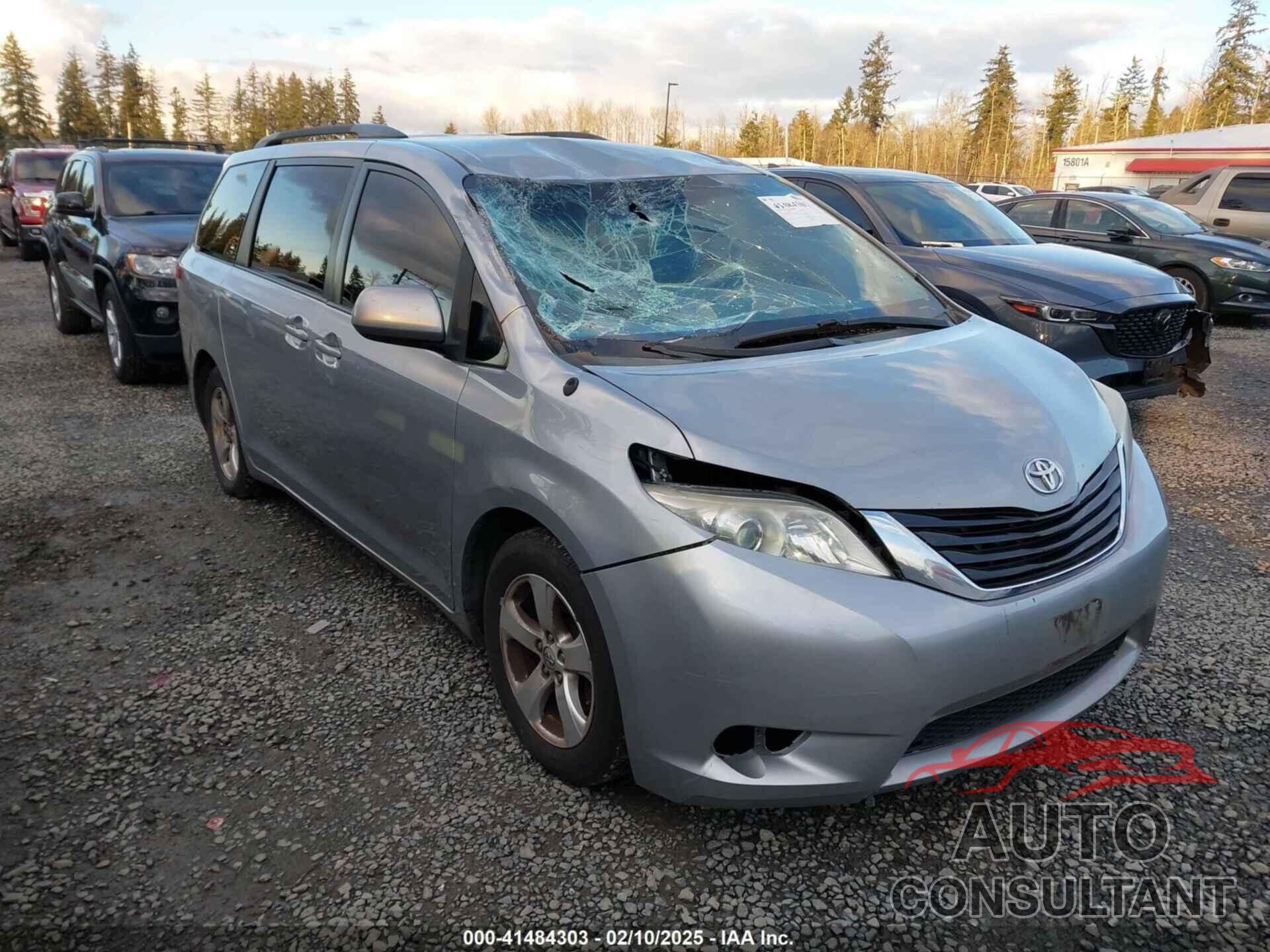 TOYOTA SIENNA 2014 - 5TDKK3DC0ES410102
