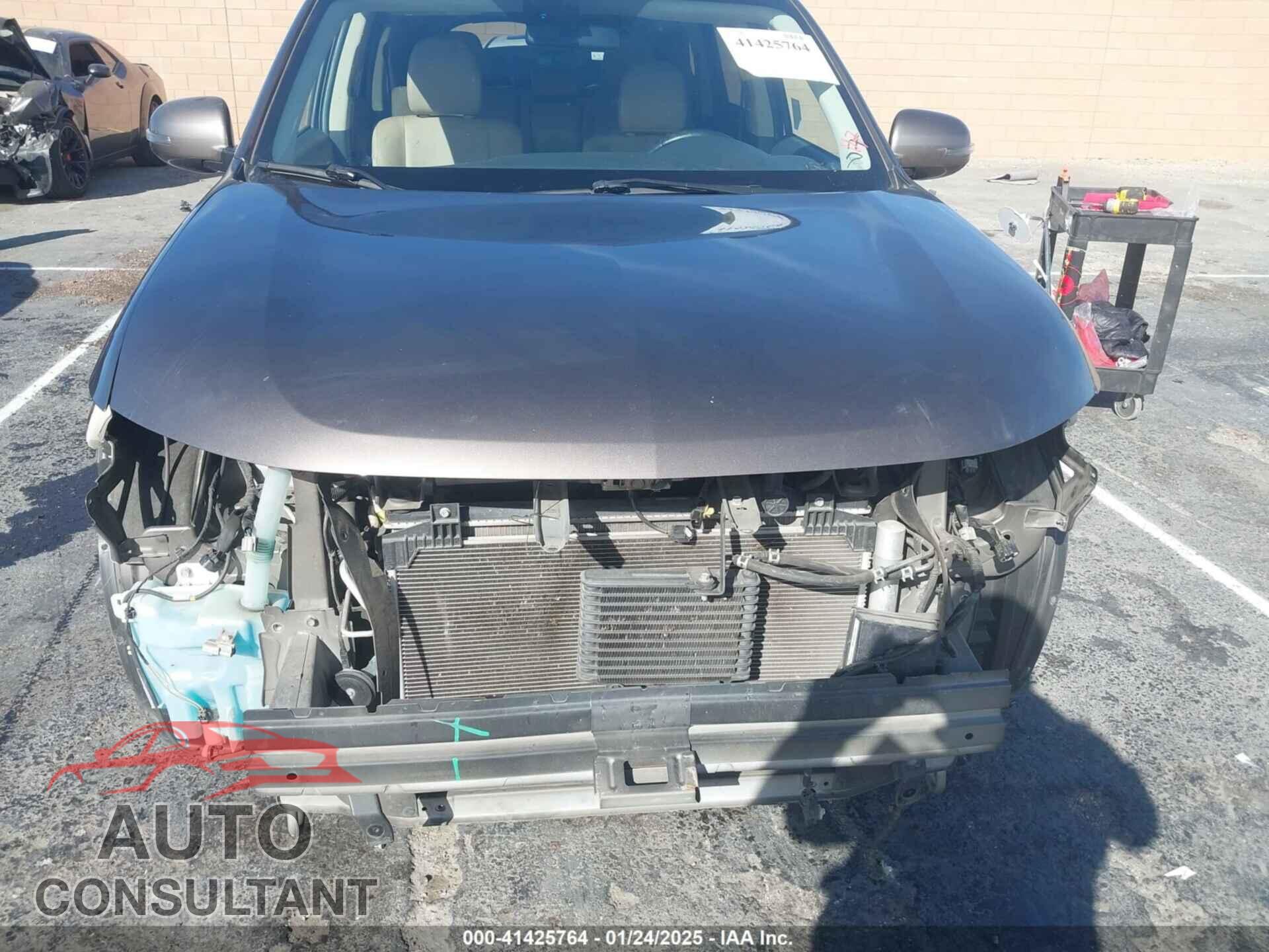 MITSUBISHI OUTLANDER 2016 - JA4AD3A30GZ022258