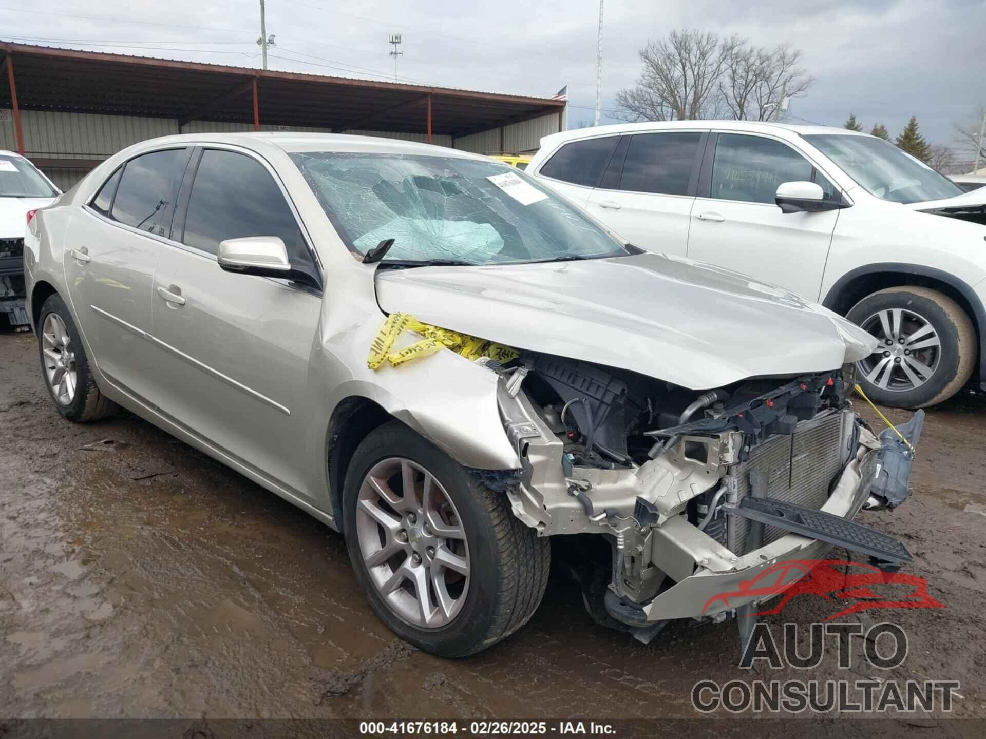 CHEVROLET MALIBU 2015 - 1G11C5SL0FF102235
