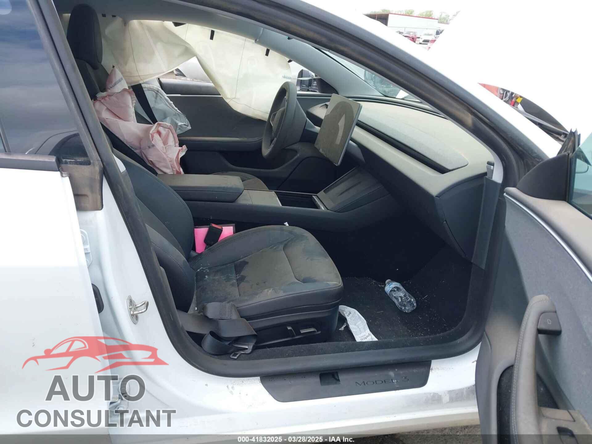 TESLA MODEL 3 2024 - 5YJ3E1EA2RF731663
