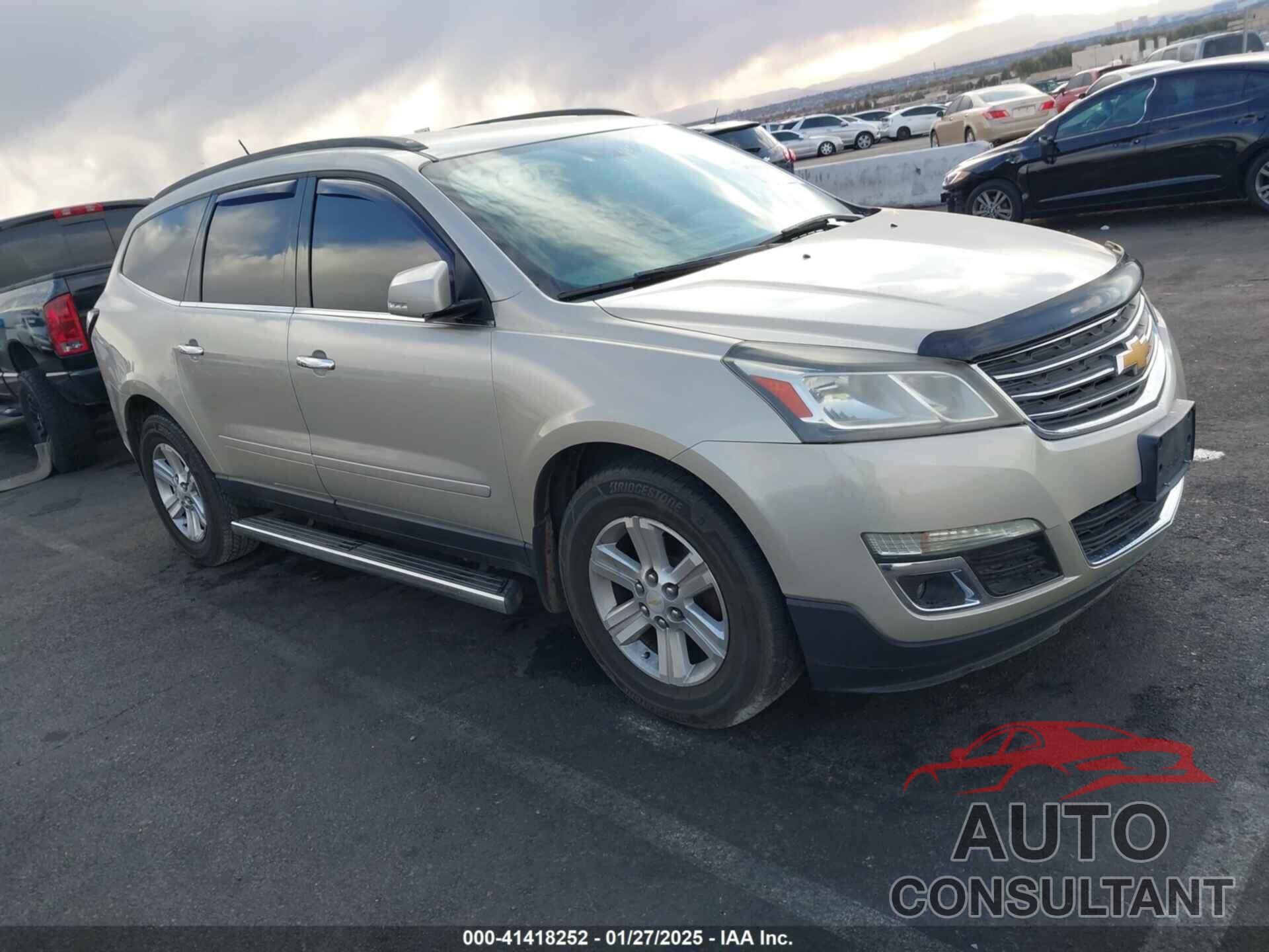 CHEVROLET TRAVERSE 2013 - 1GNKRJKD2DJ101424