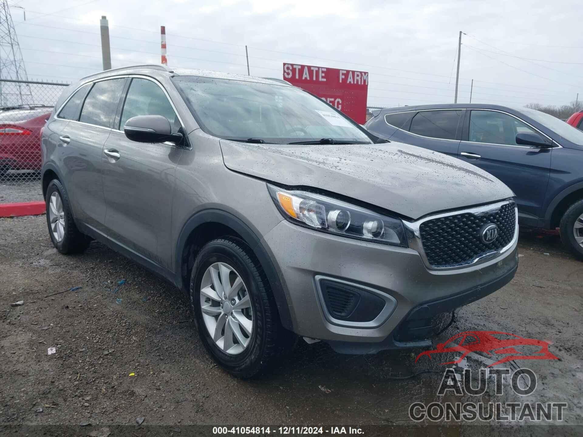 KIA SORENTO 2016 - 5XYPG4A37GG003198