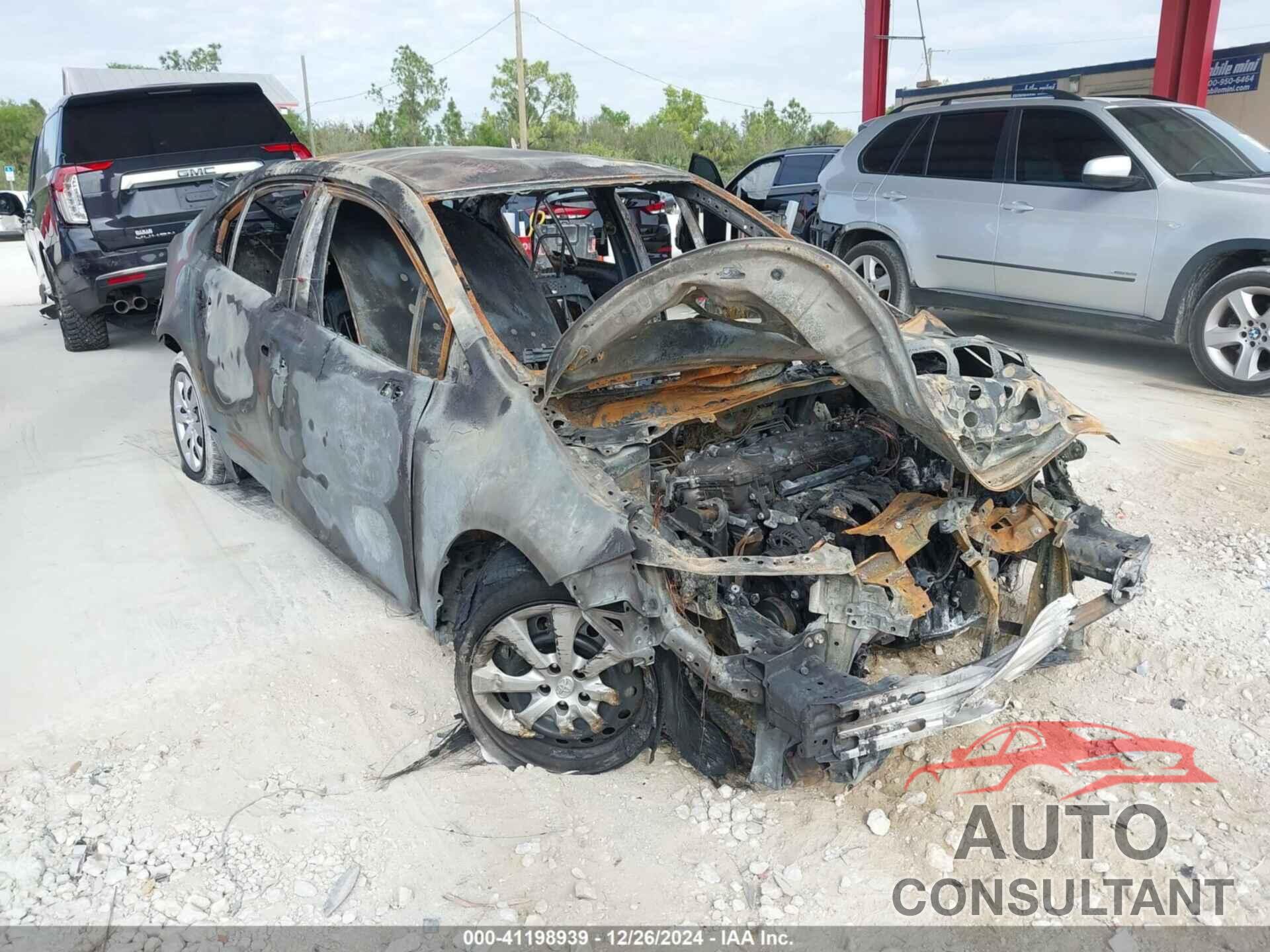 TOYOTA COROLLA 2022 - 5YFEPMAE8NP381757