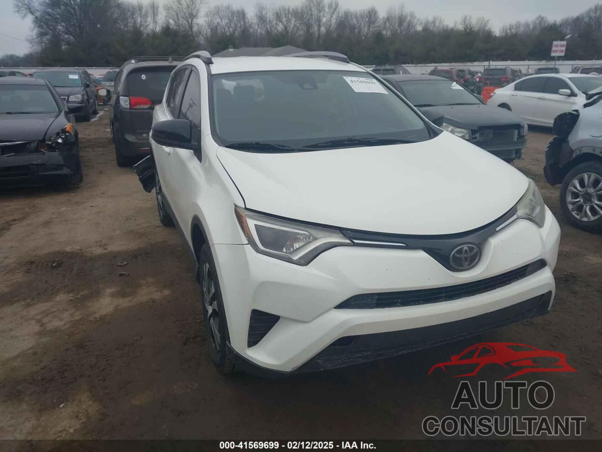 TOYOTA RAV4 2017 - JTMBFREV0HJ147571