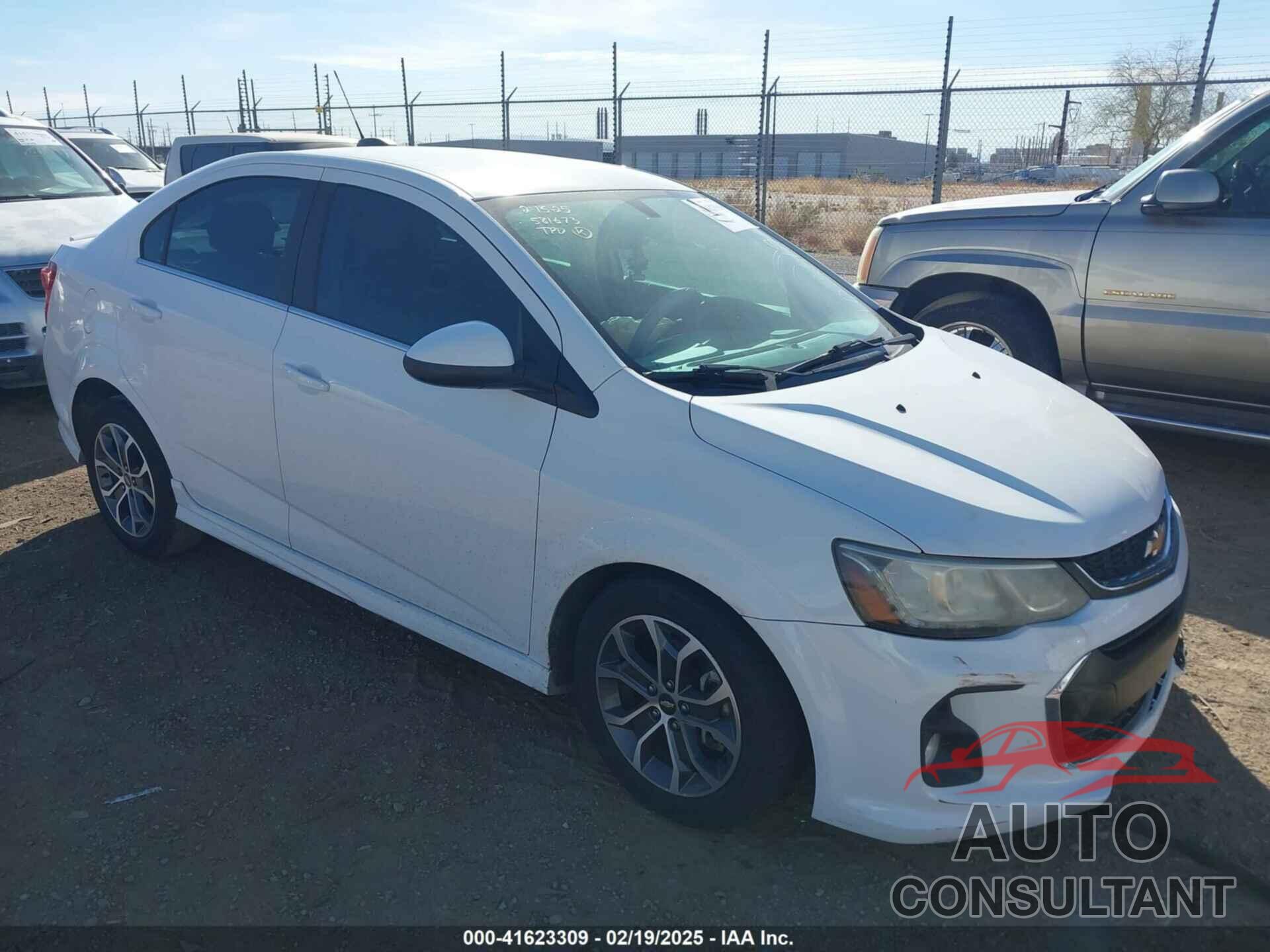 CHEVROLET SONIC 2017 - 1G1JD5SHXH4103495
