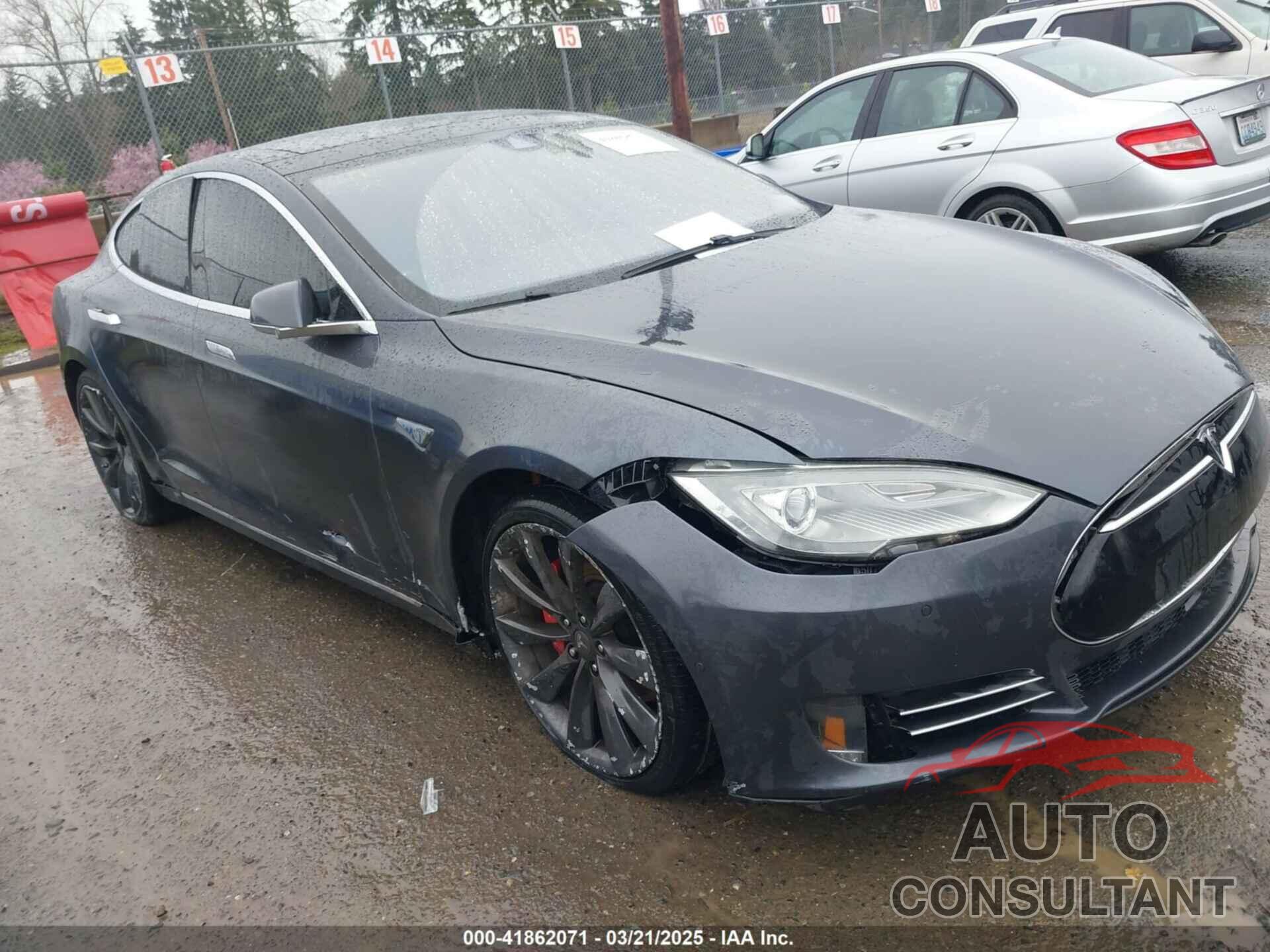 TESLA MODEL S 2014 - 5YJSA1H26EFP66115