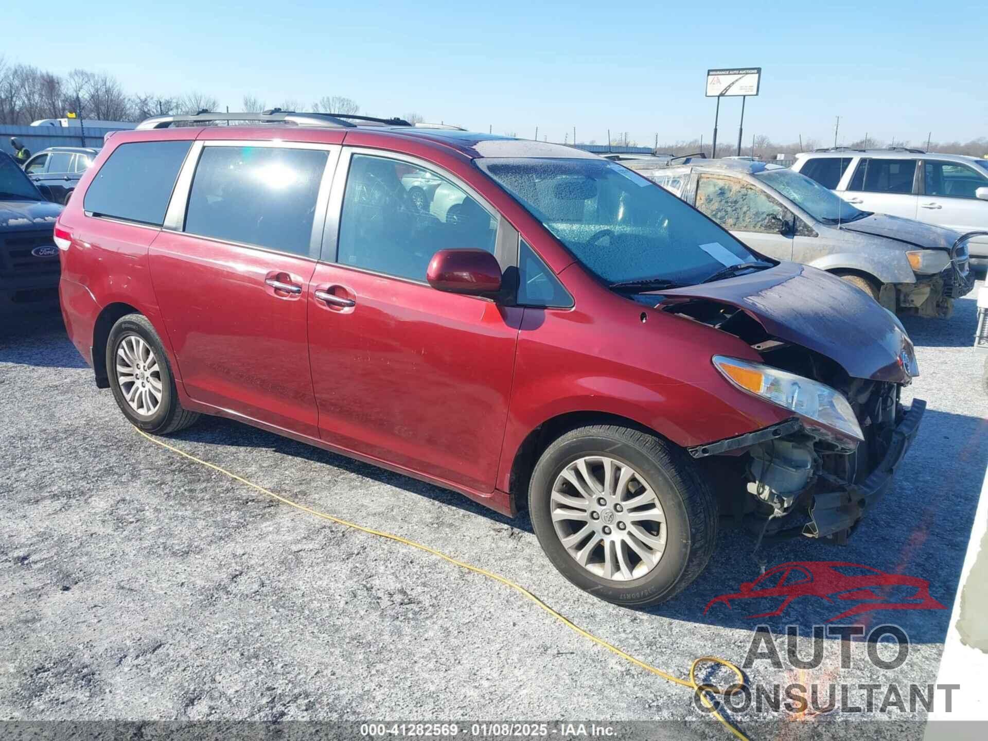 TOYOTA SIENNA 2014 - 5TDYK3DC1ES516486