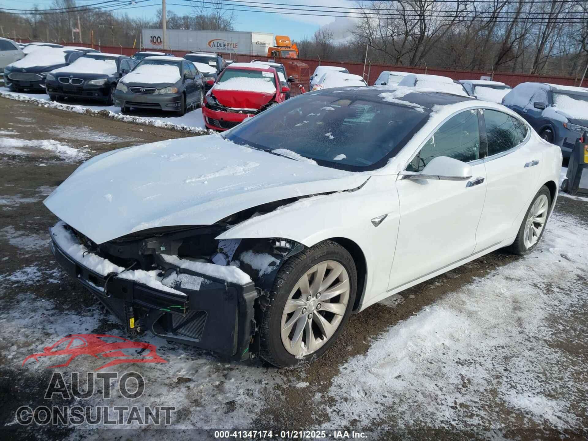 TESLA MODEL S 2017 - 5YJSA1E21HF202218