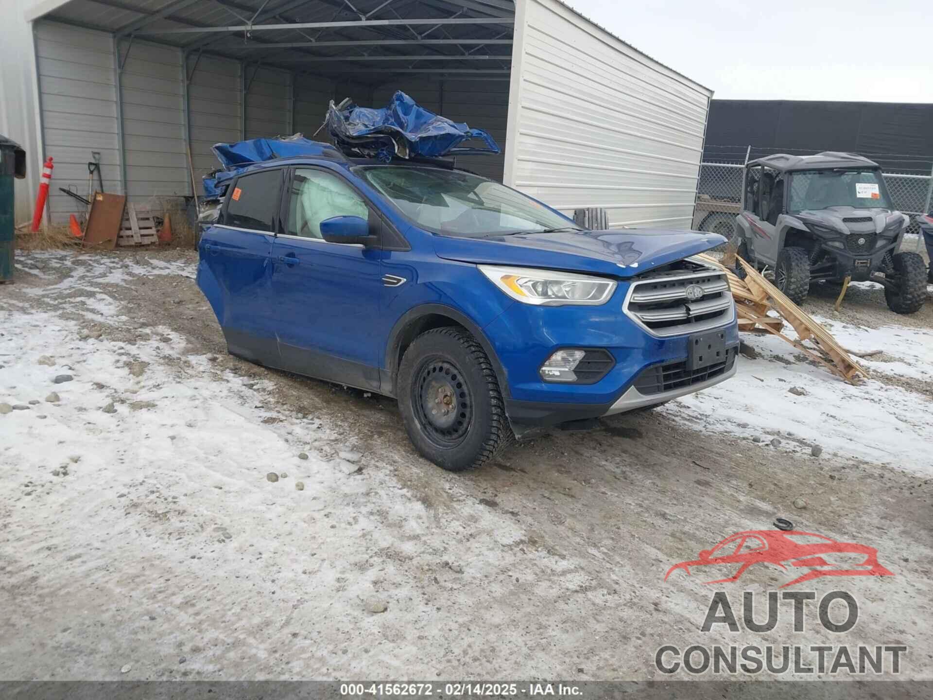 FORD ESCAPE 2017 - 1FMCU9G92HUE75059