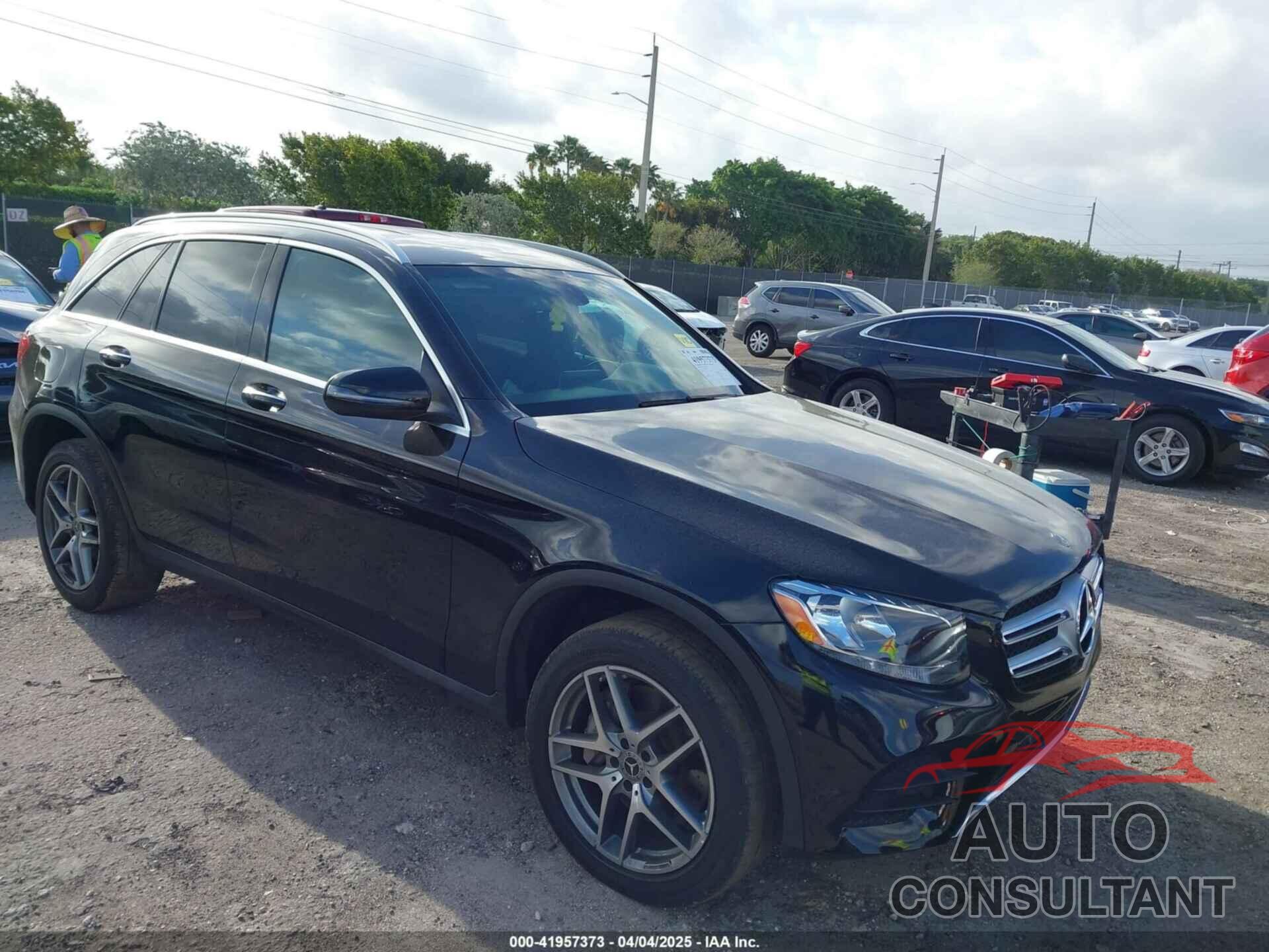 MERCEDES-BENZ GLC 300 2019 - WDC0G4JB3KV145553