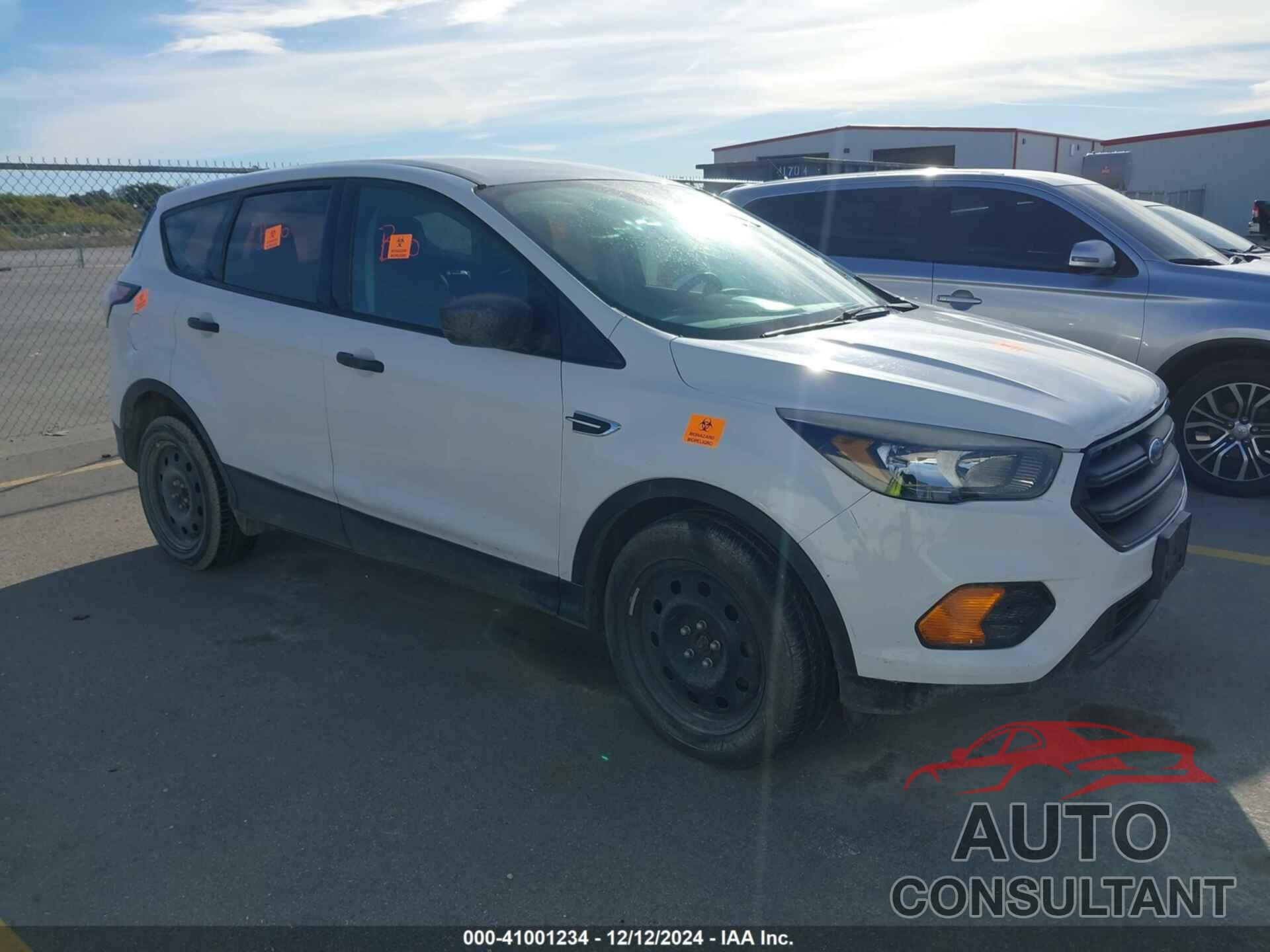 FORD ESCAPE 2018 - 1FMCU0F76JUB11762