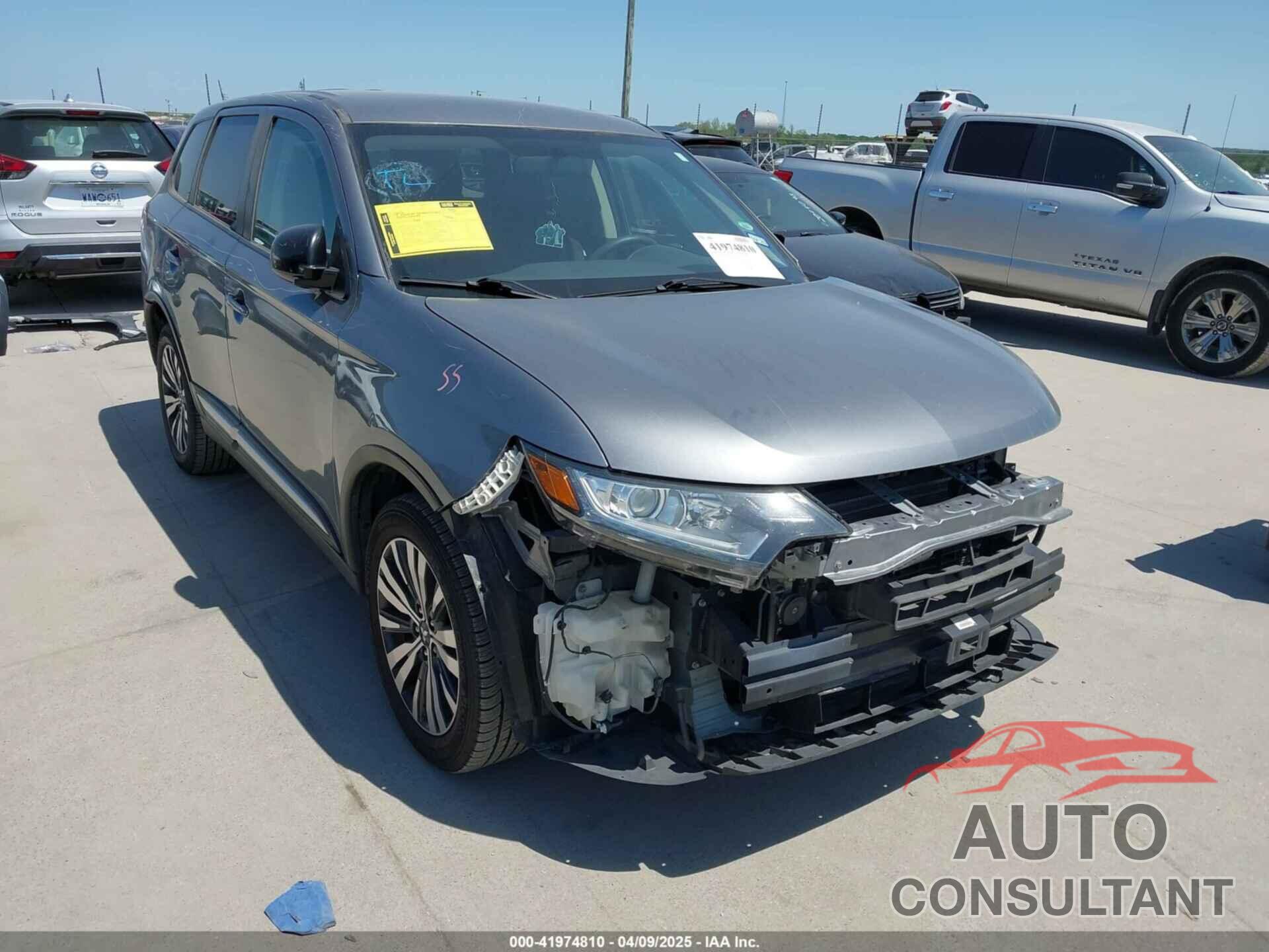 MITSUBISHI OUTLANDER 2019 - JA4AD2A31KJ000609