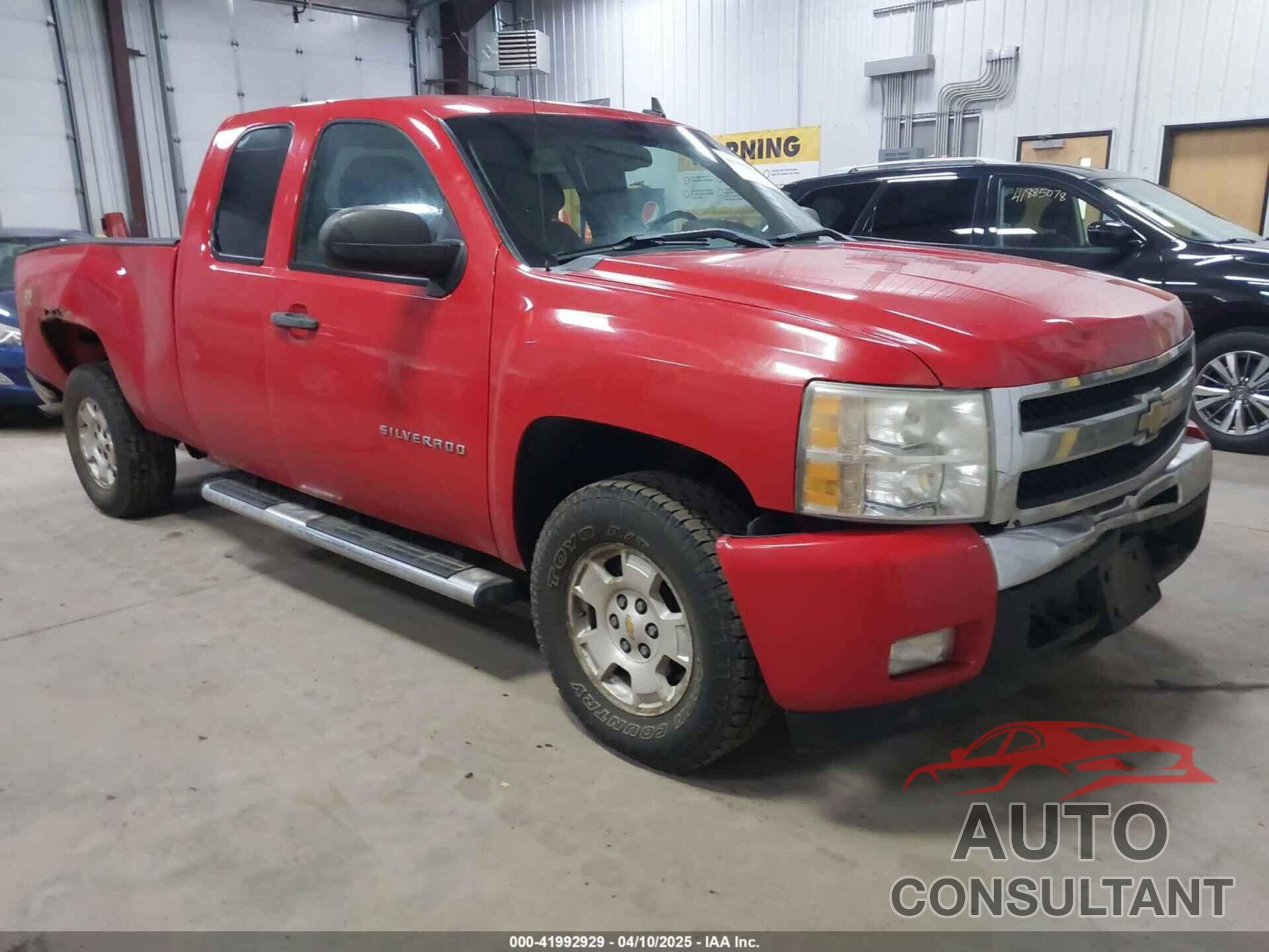 CHEVROLET SILVERADO 1500 2011 - 1GCRKSE33BZ314871