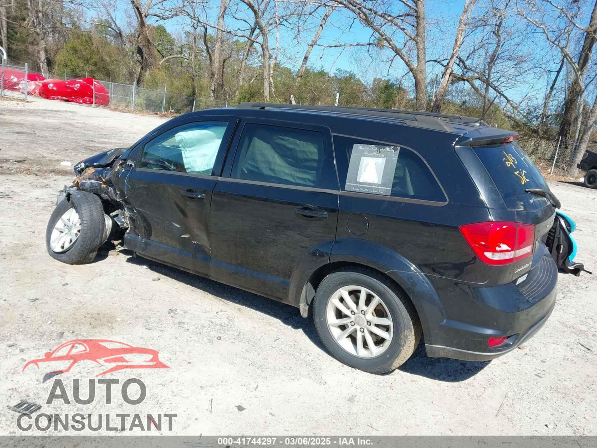 DODGE JOURNEY 2015 - 3C4PDCBB4FT587771