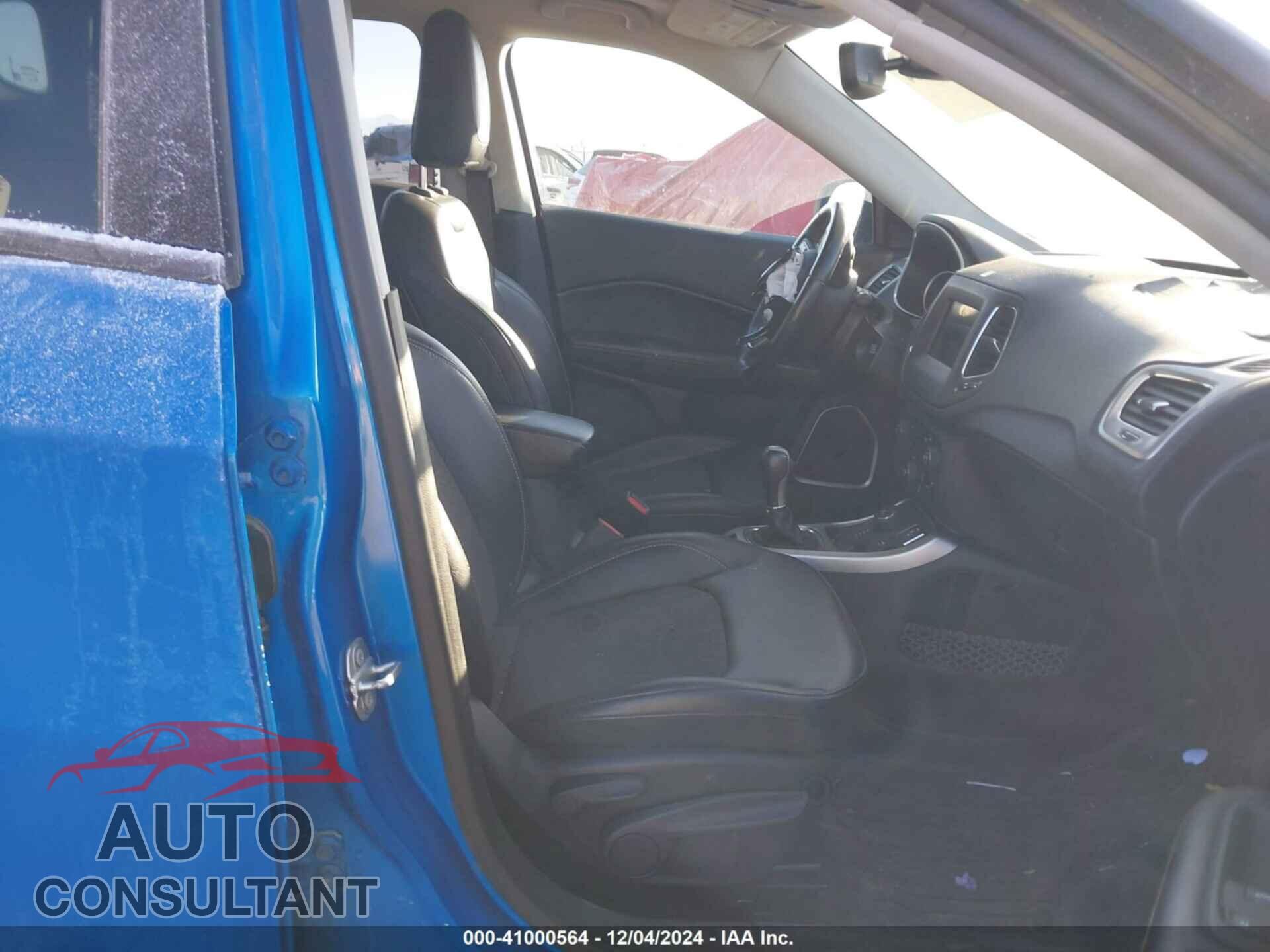 JEEP COMPASS 2019 - 3C4NJDBB3KT829059
