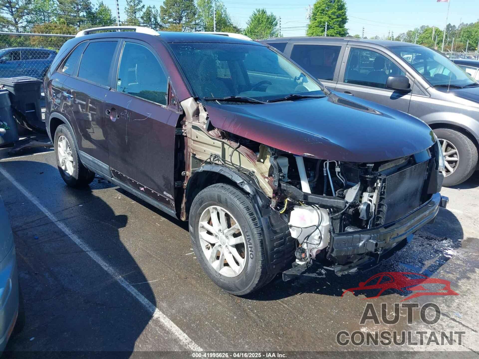 KIA SORENTO 2015 - 5XYKTCA6XFG592482