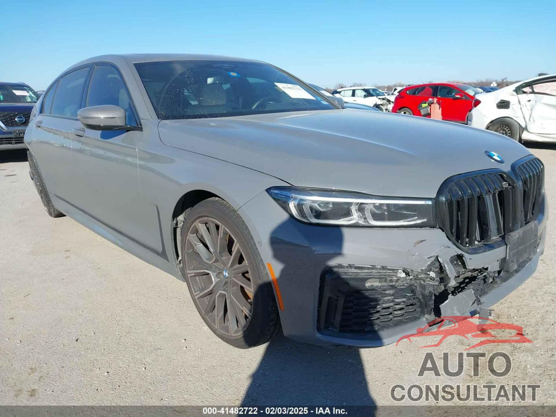 BMW 740 2022 - WBA7T2C06NCK24468