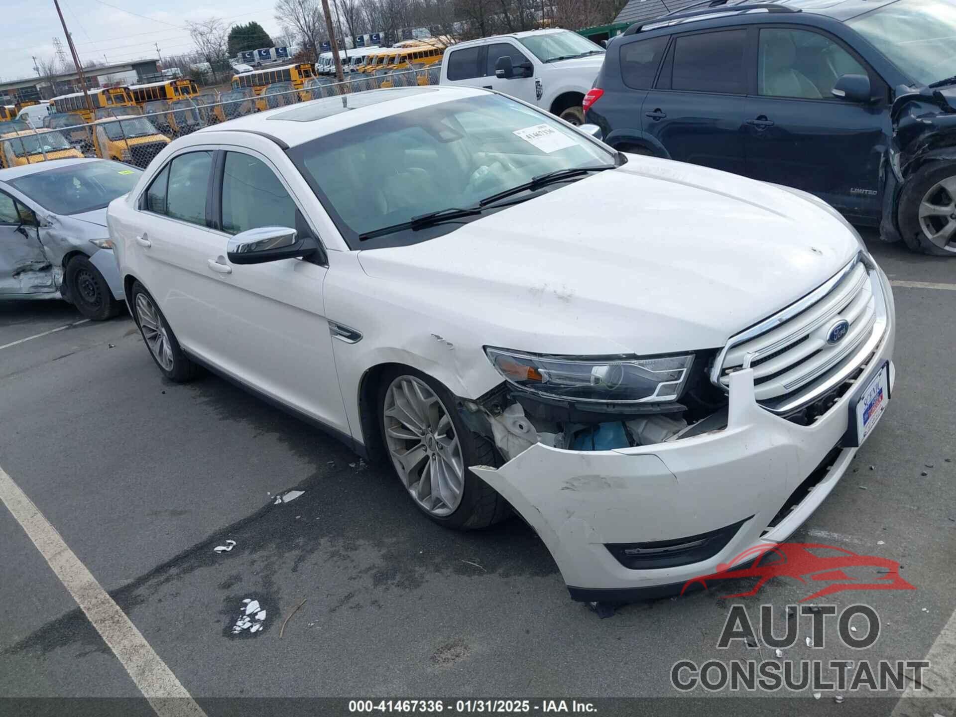 FORD TAURUS 2017 - 1FAHP2F81HG124066