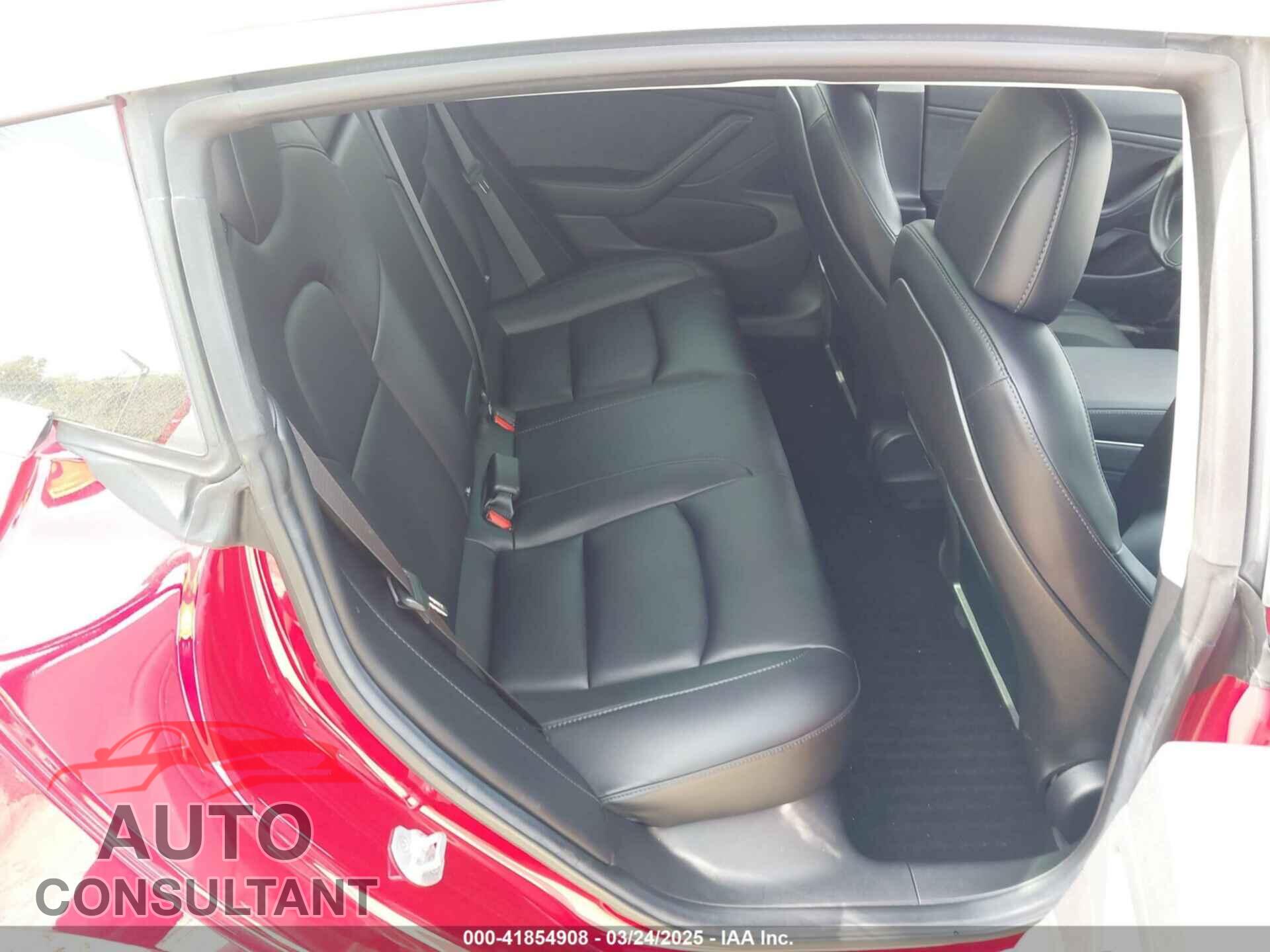 TESLA MODEL 3 2018 - 5YJ3E1EA4JF053227