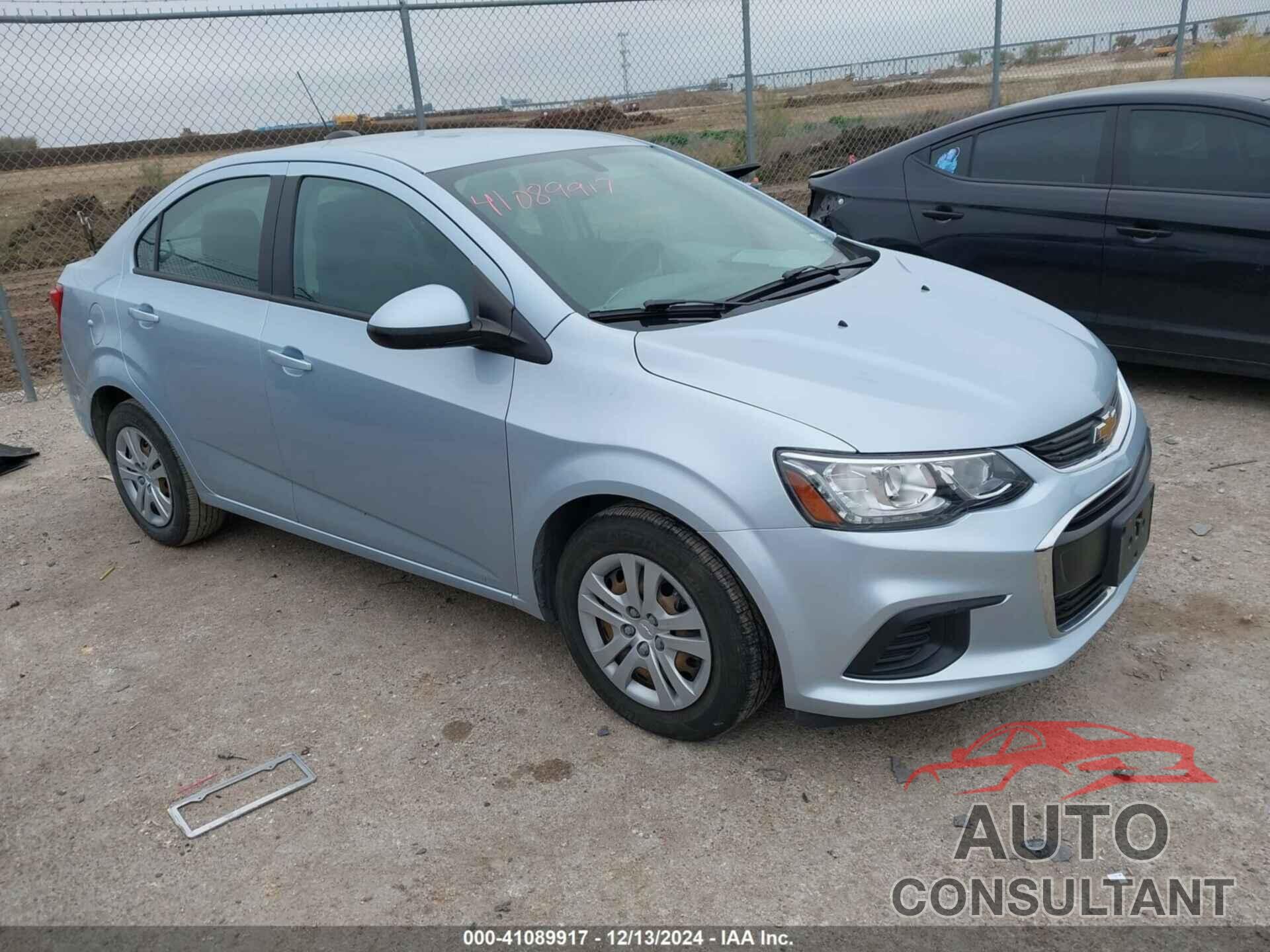 CHEVROLET SONIC 2017 - 1G1JB5SH2H4163857