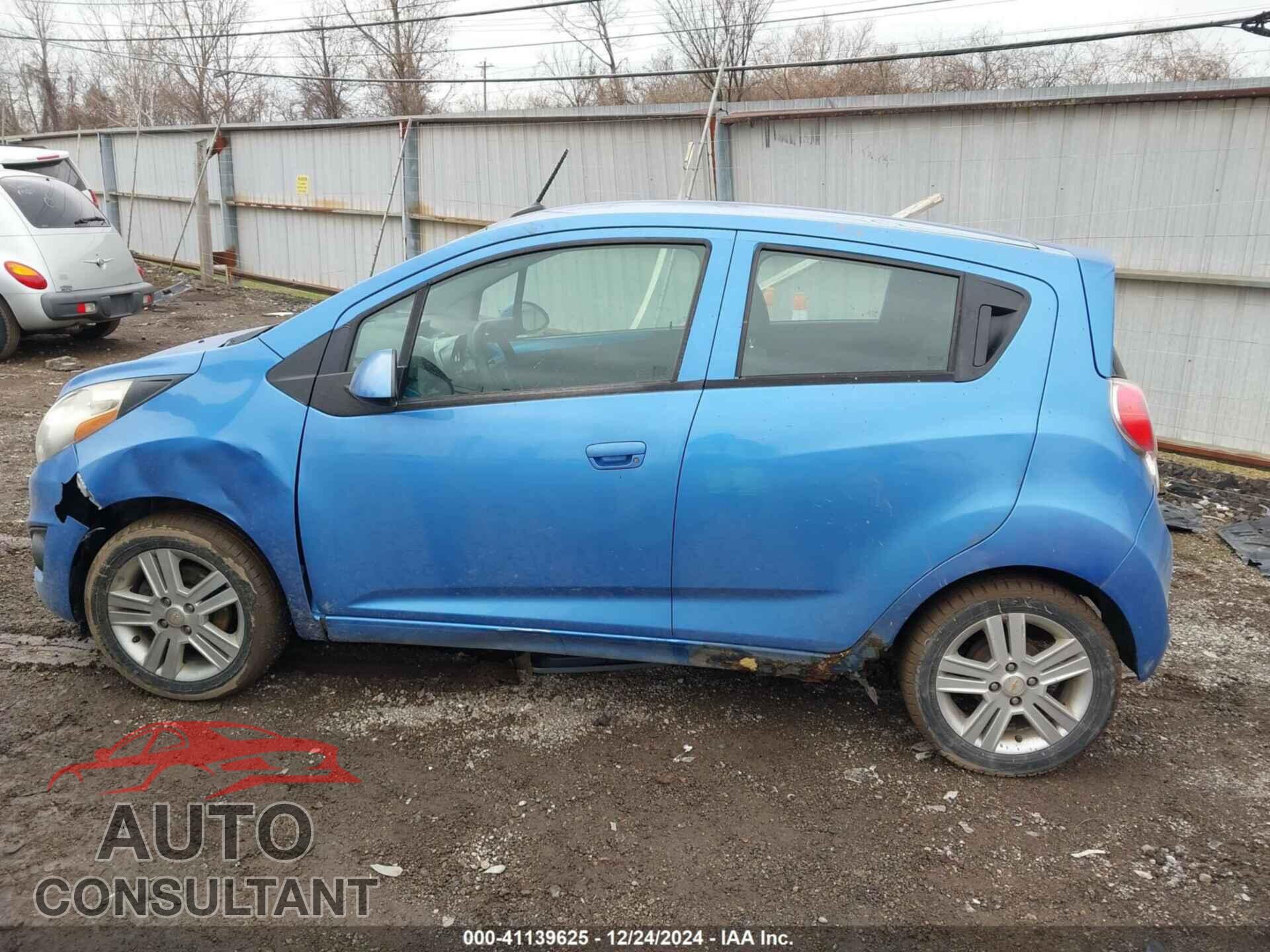 CHEVROLET SPARK 2013 - KL8CB6S93DC506764