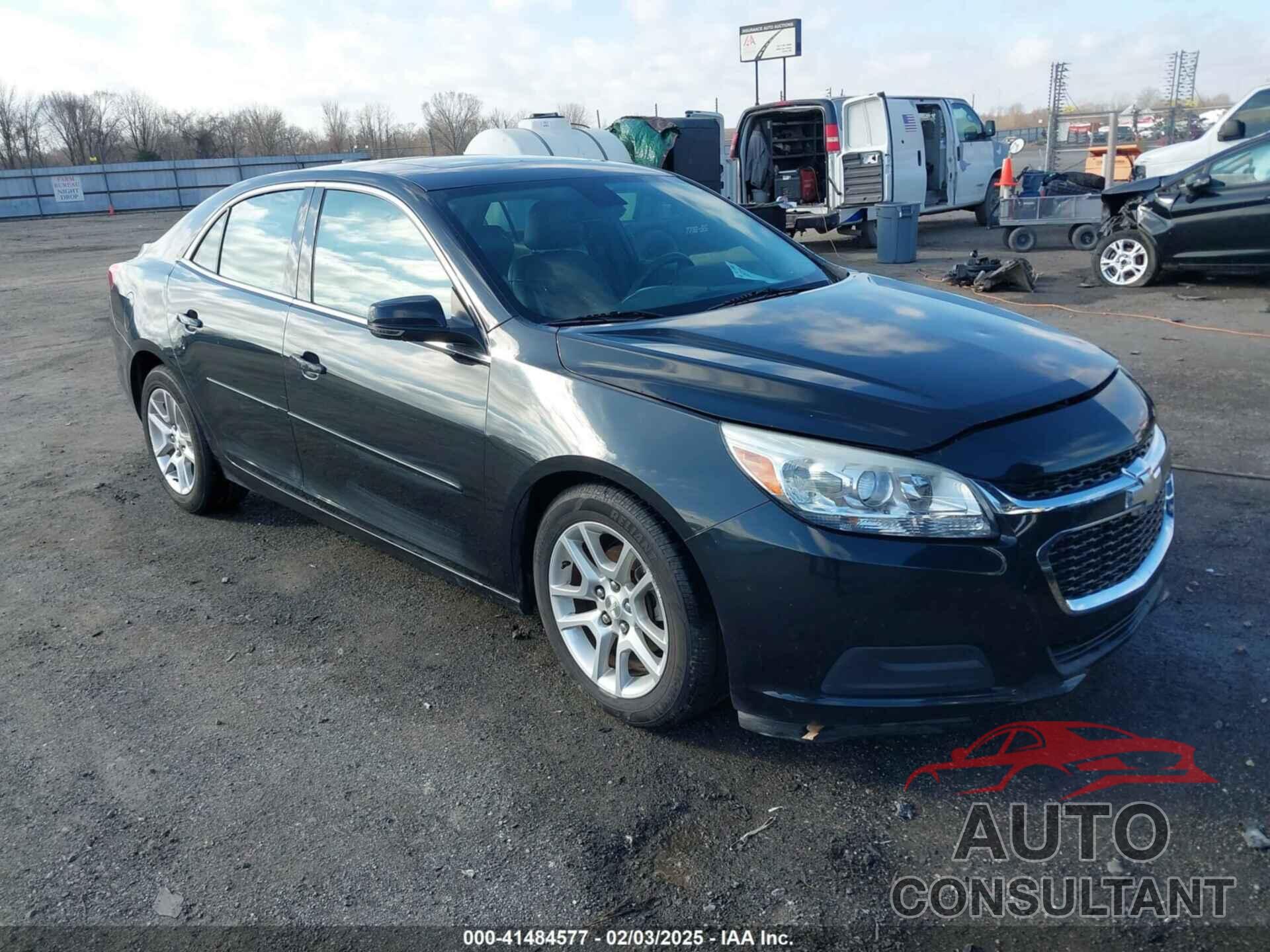 CHEVROLET MALIBU 2015 - 1G11C5SL5FF302303