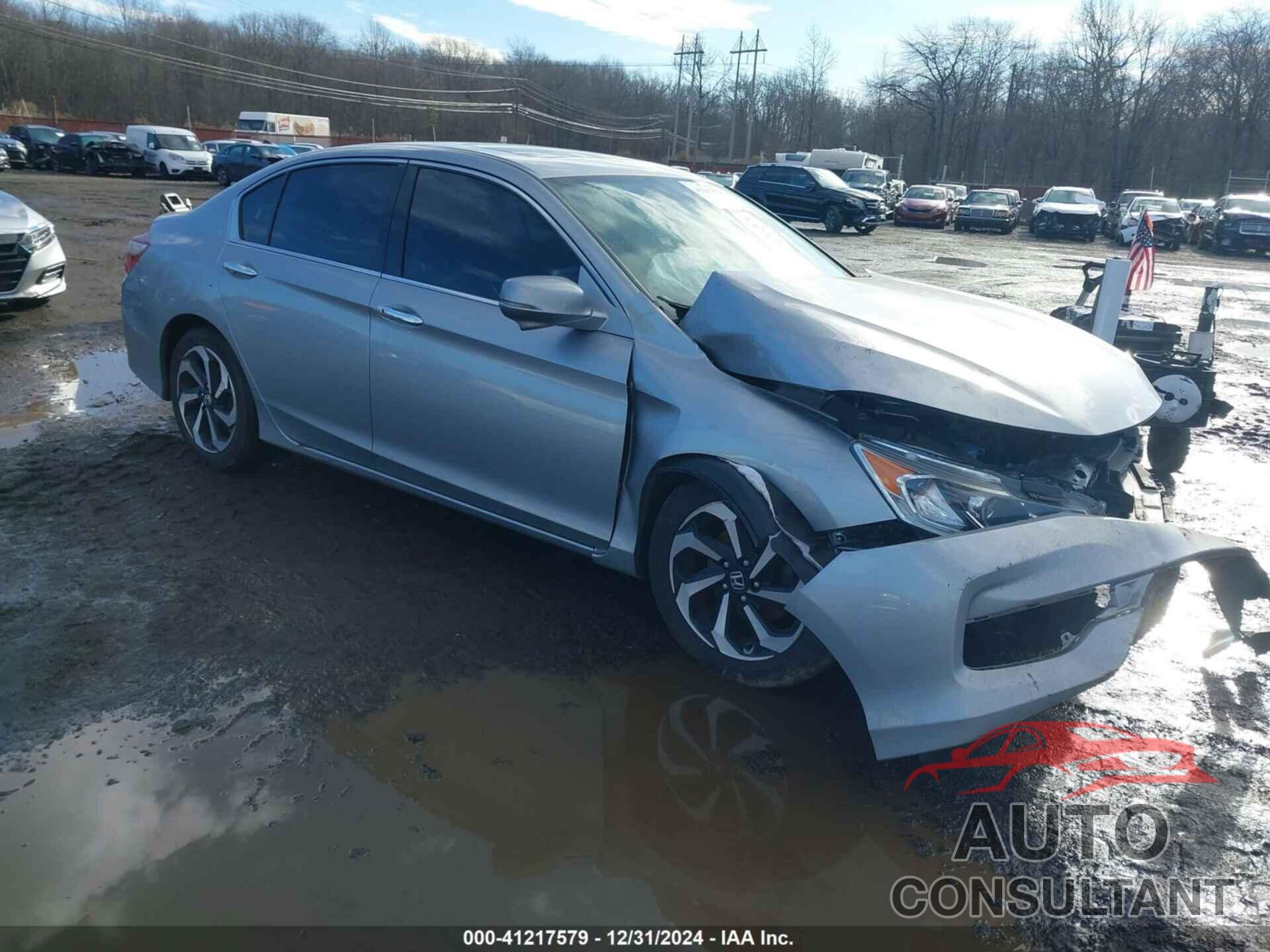 HONDA ACCORD 2017 - 1HGCR3F85HA035982