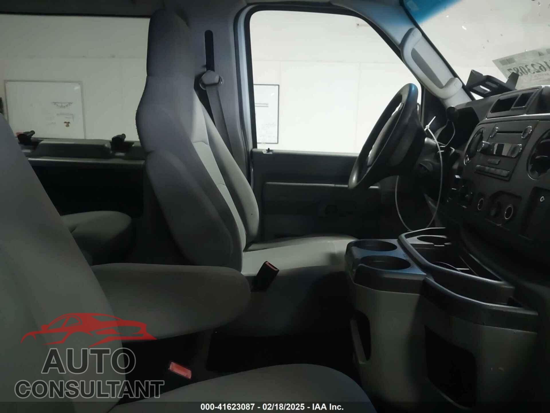 FORD E-350 SUPER DUTY 2012 - 1FBNE3BLXCDB00141