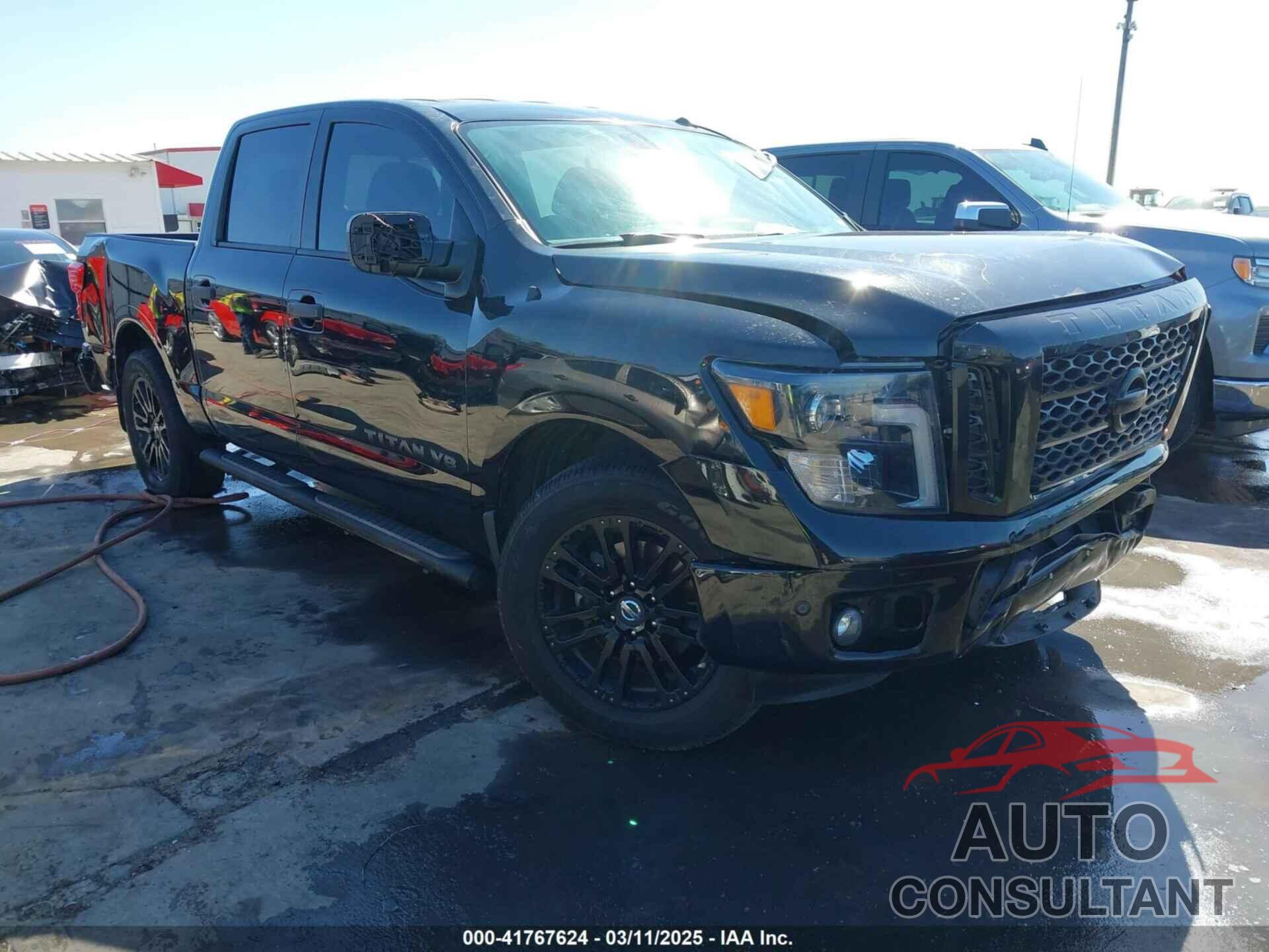 NISSAN TITAN 2019 - 1N6AA1E60KN532663