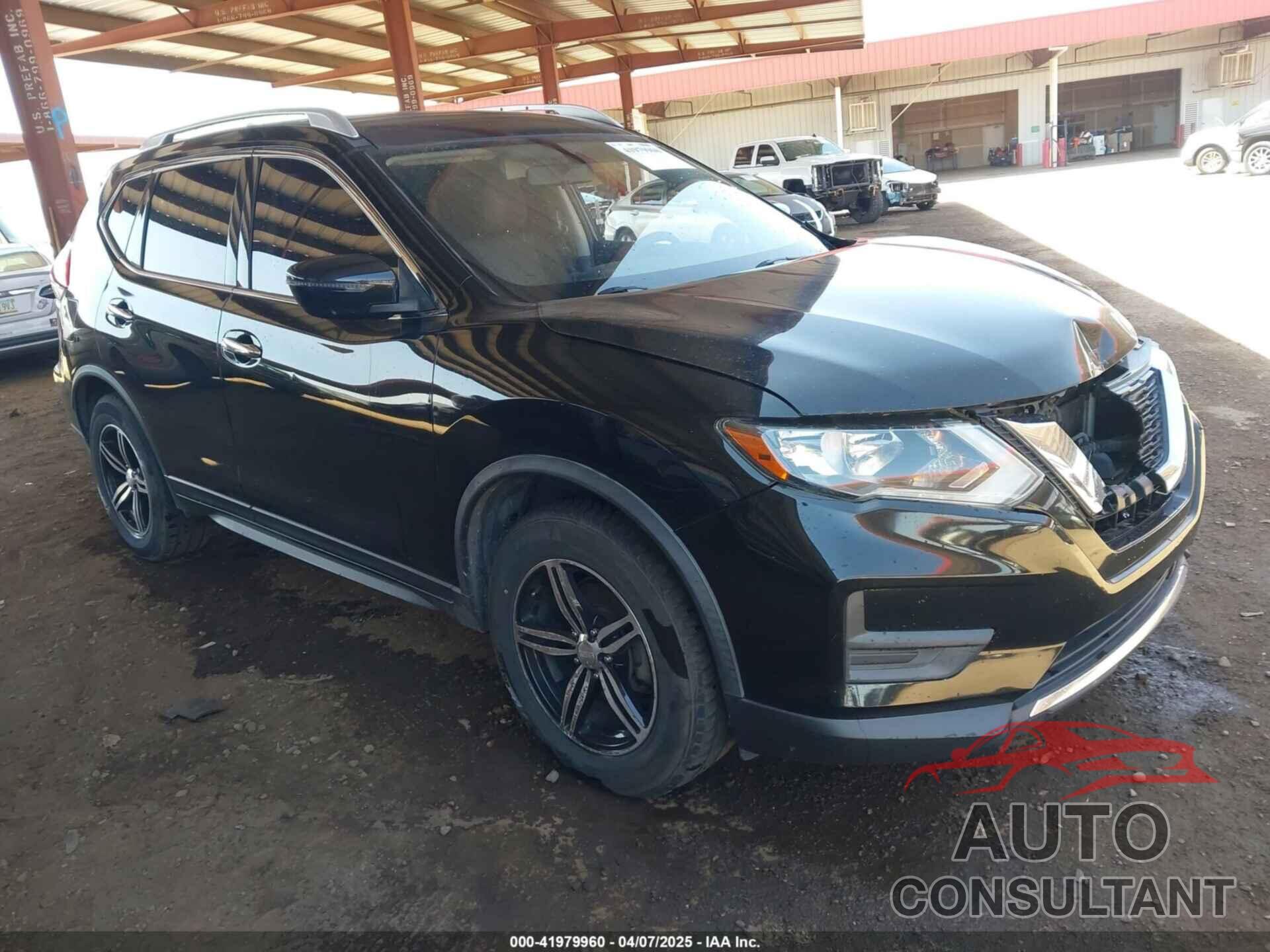 NISSAN ROGUE 2017 - JN8AT2MT5HW132180
