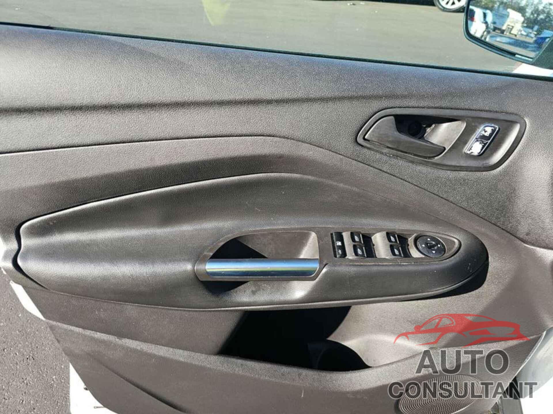 FORD ESCAPE 2014 - 1FMCU0F71EUD91872