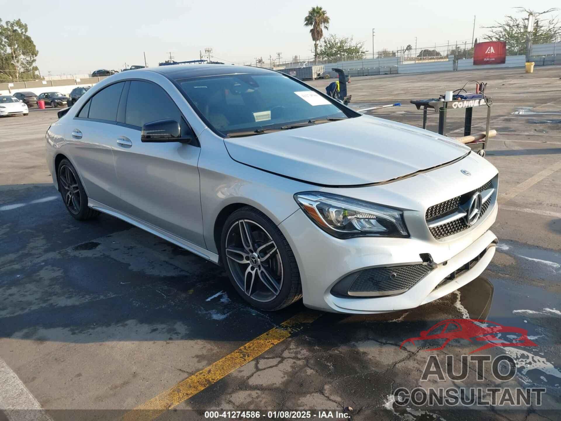 MERCEDES-BENZ CLA 250 2019 - WDDSJ4EB9KN717368