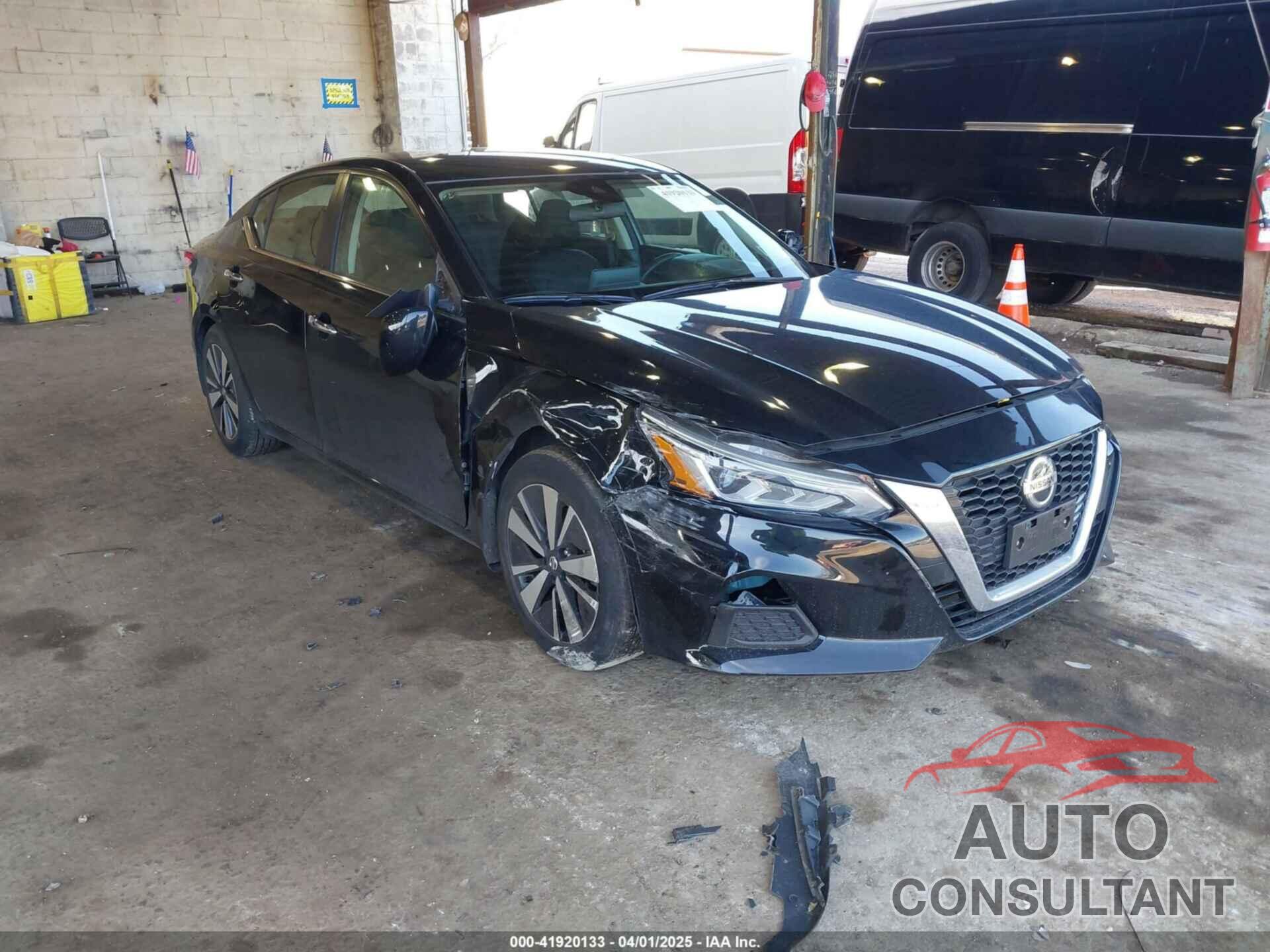 NISSAN ALTIMA 2022 - 1N4BL4DV4NN402195