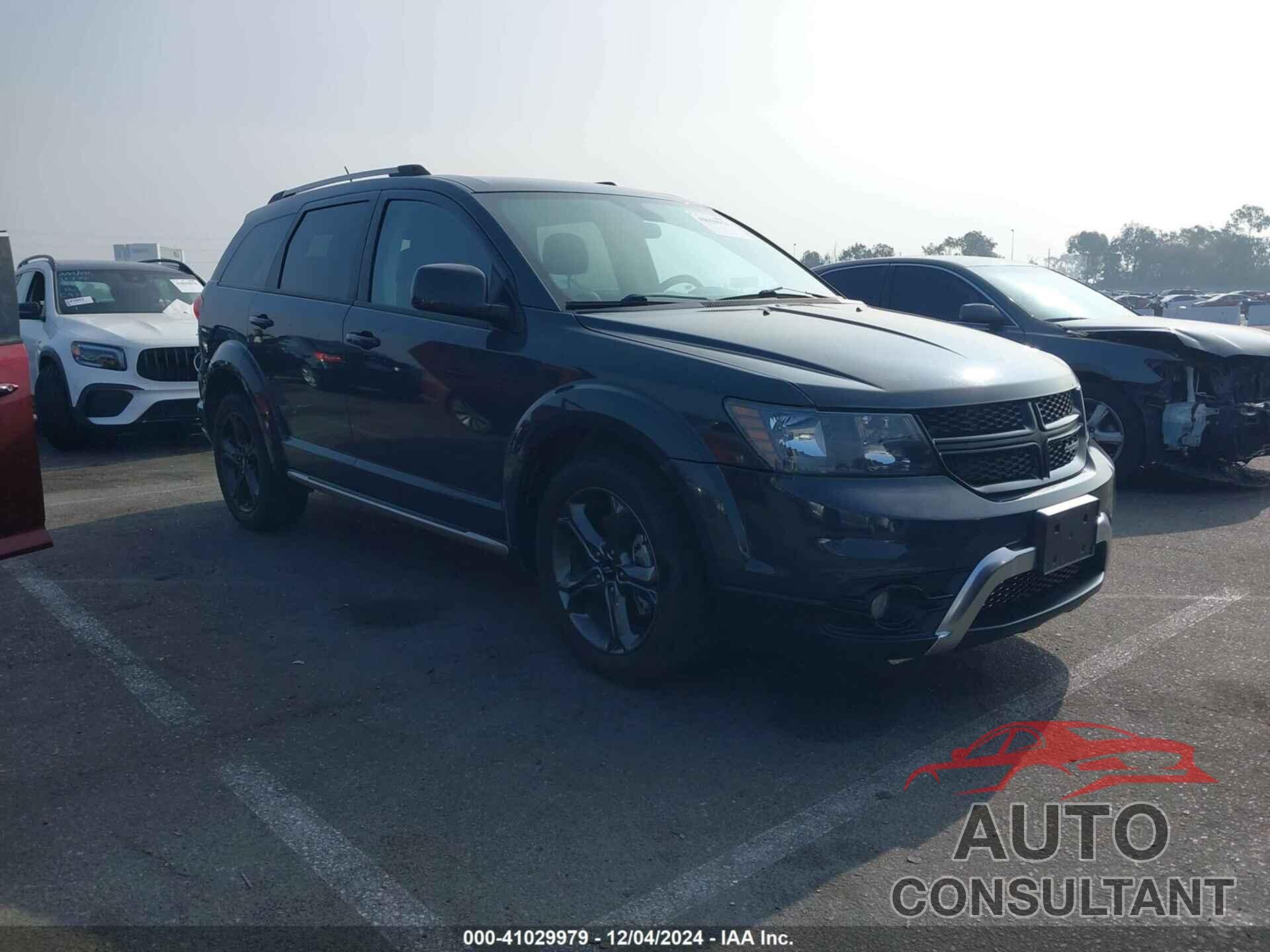 DODGE JOURNEY 2018 - 3C4PDCGG4JT472150