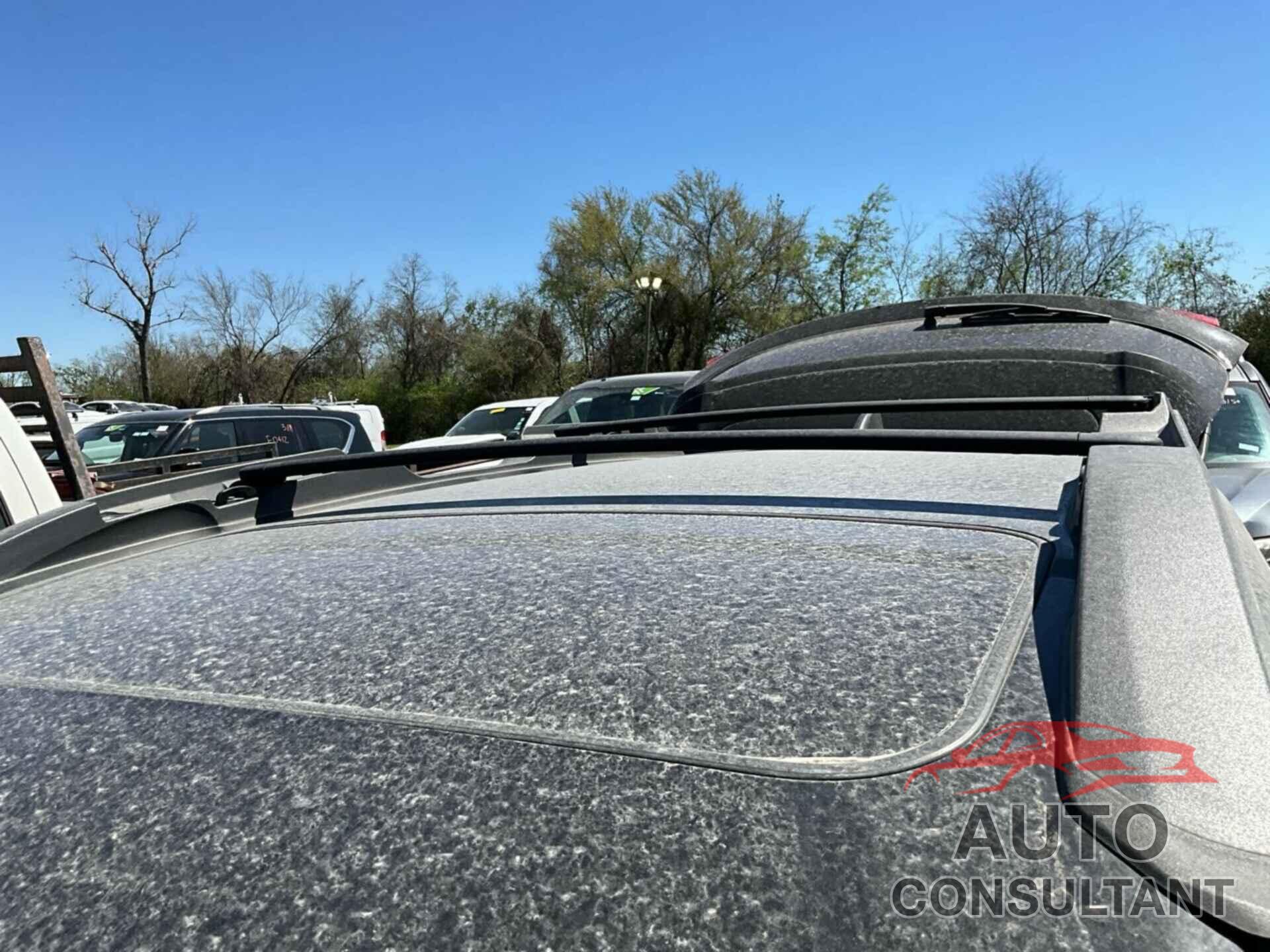 SUBARU OUTBACK 2018 - 4S4BSAHC8J3316183