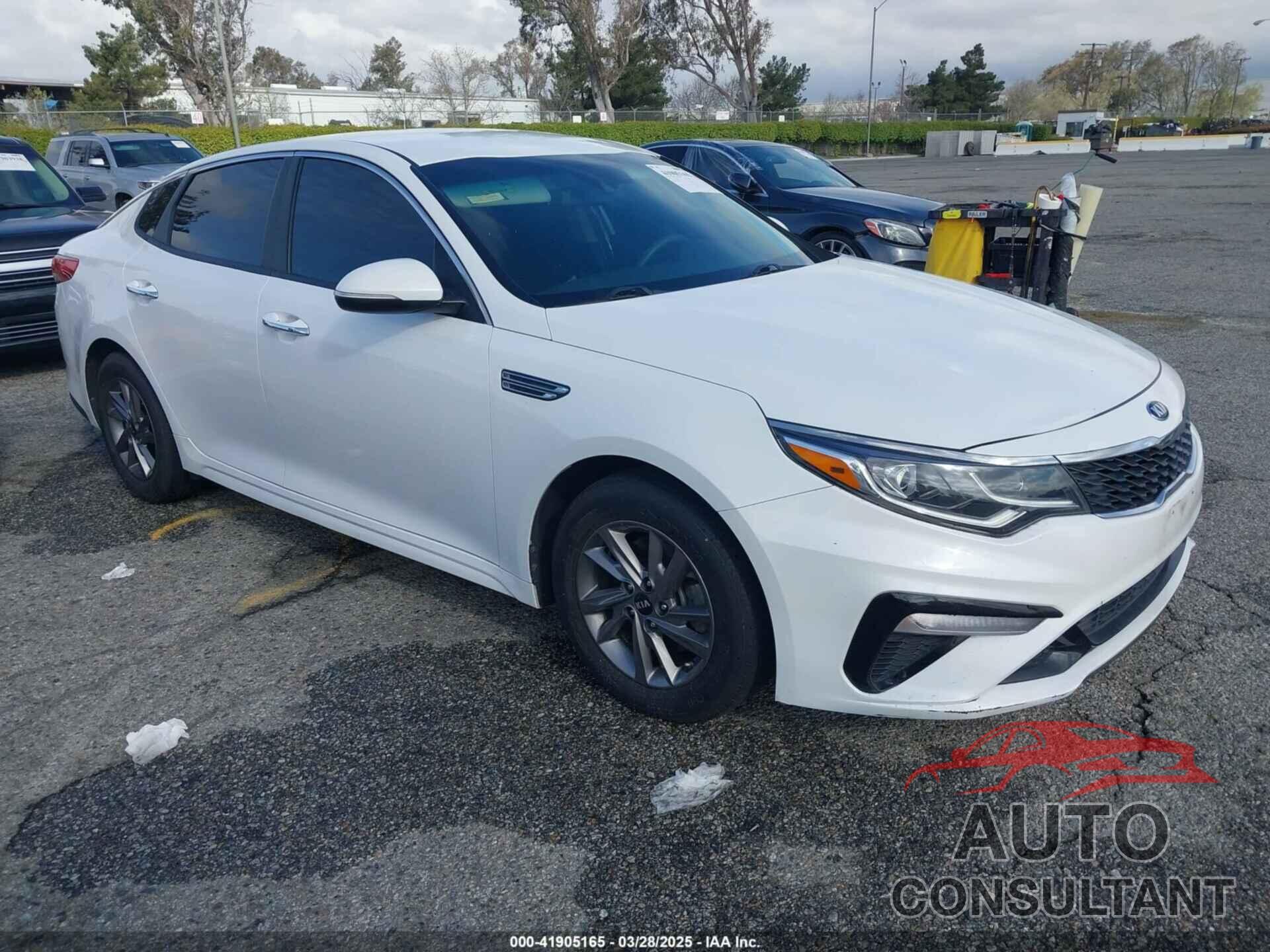 KIA OPTIMA 2020 - 5XXGT4L39LG422628