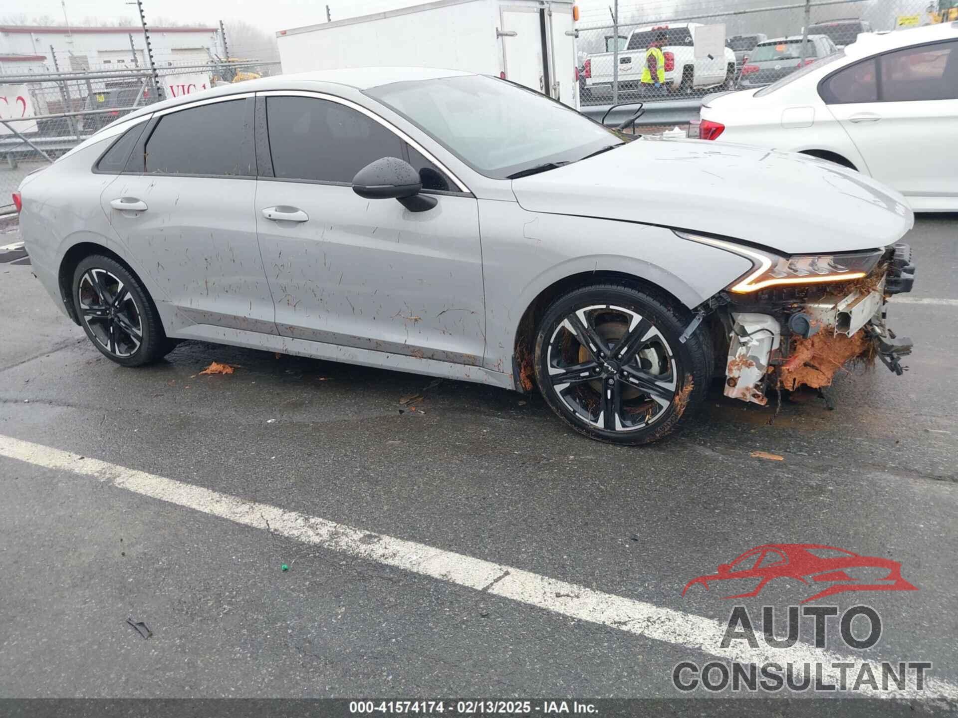 KIA K5 2022 - 5XXG64J29NG165362