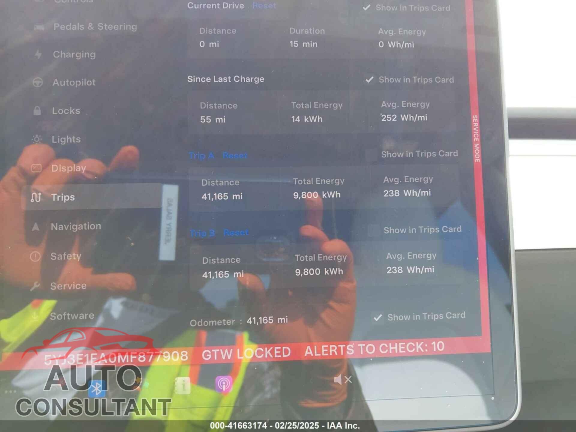 TESLA MODEL 3 2021 - 5YJ3E1EA0MF877908