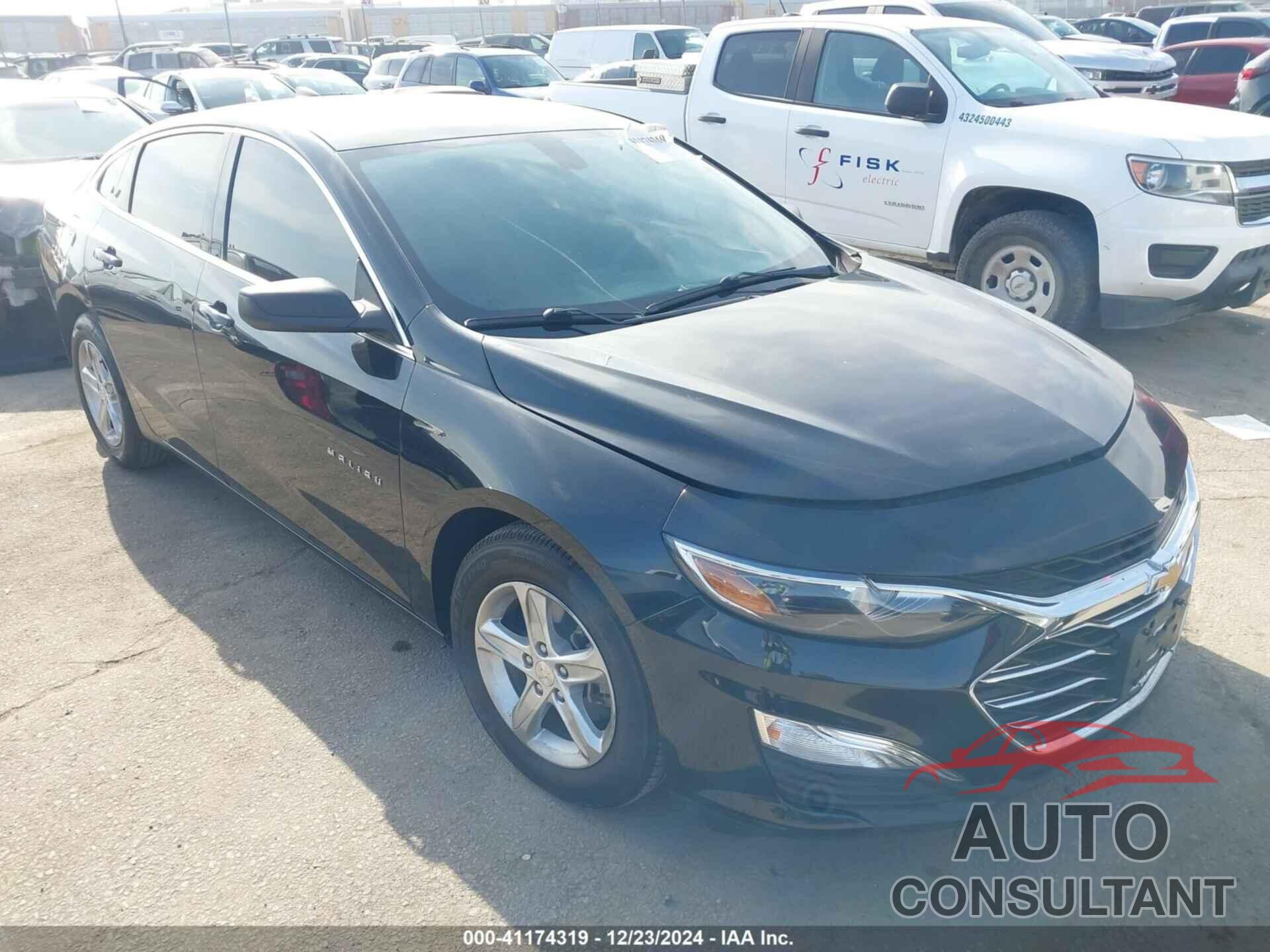 CHEVROLET MALIBU 2019 - 1G1ZB5STXKF191232