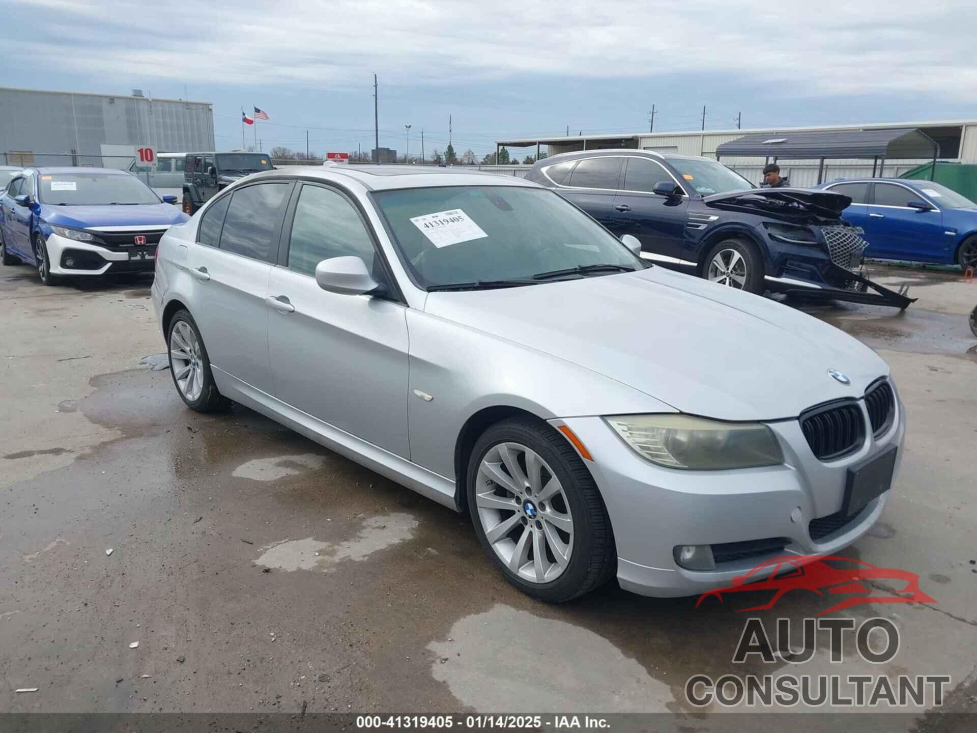 BMW 328I 2011 - WBAPH5G58BNM73055