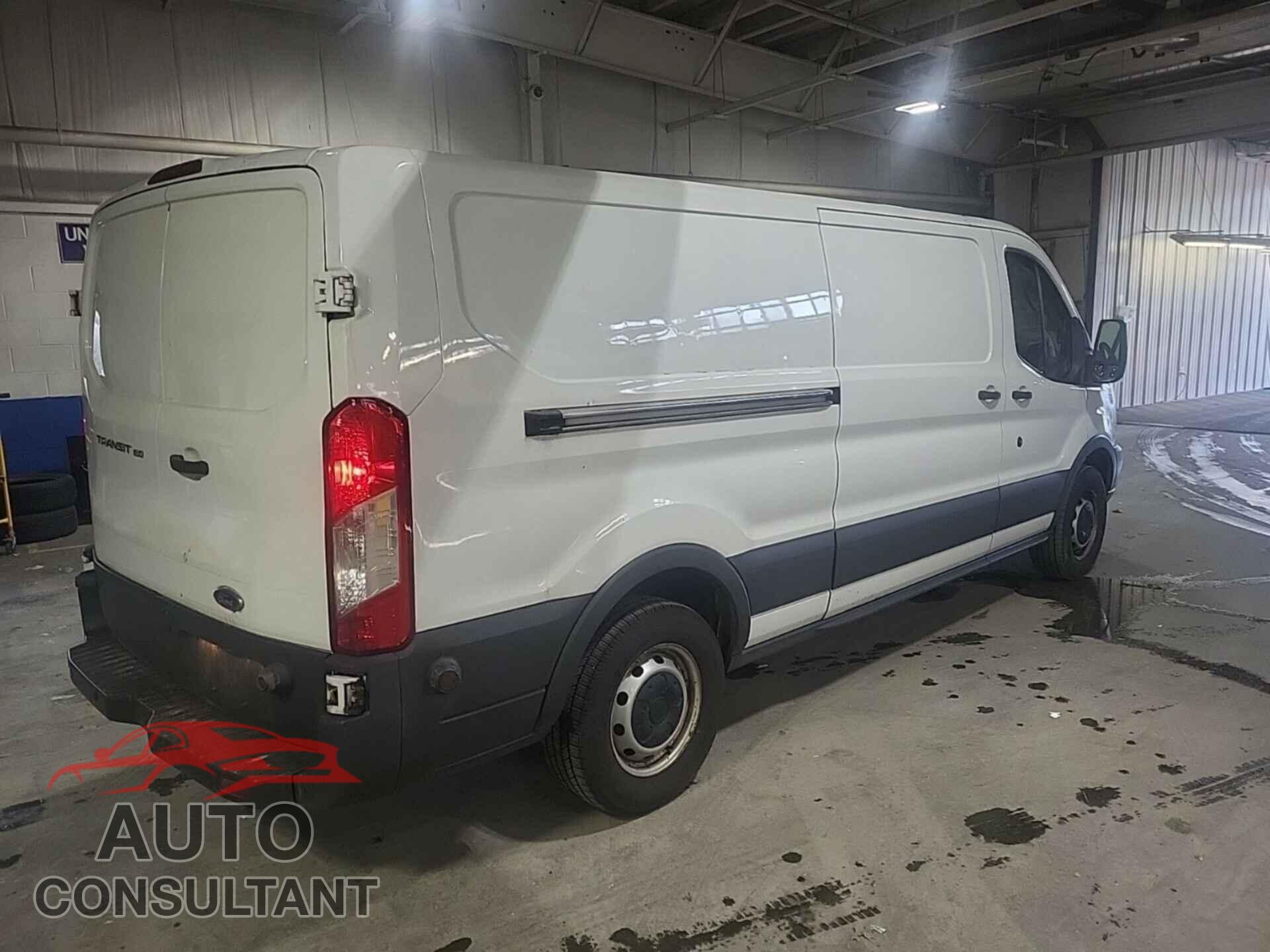 FORD TRANSIT 2015 - 1FTNE2YM4FKB32301