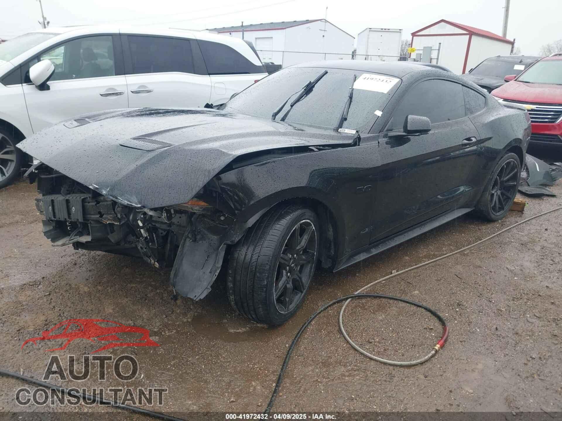 FORD MUSTANG 2018 - 1FA6P8CF2J5126231