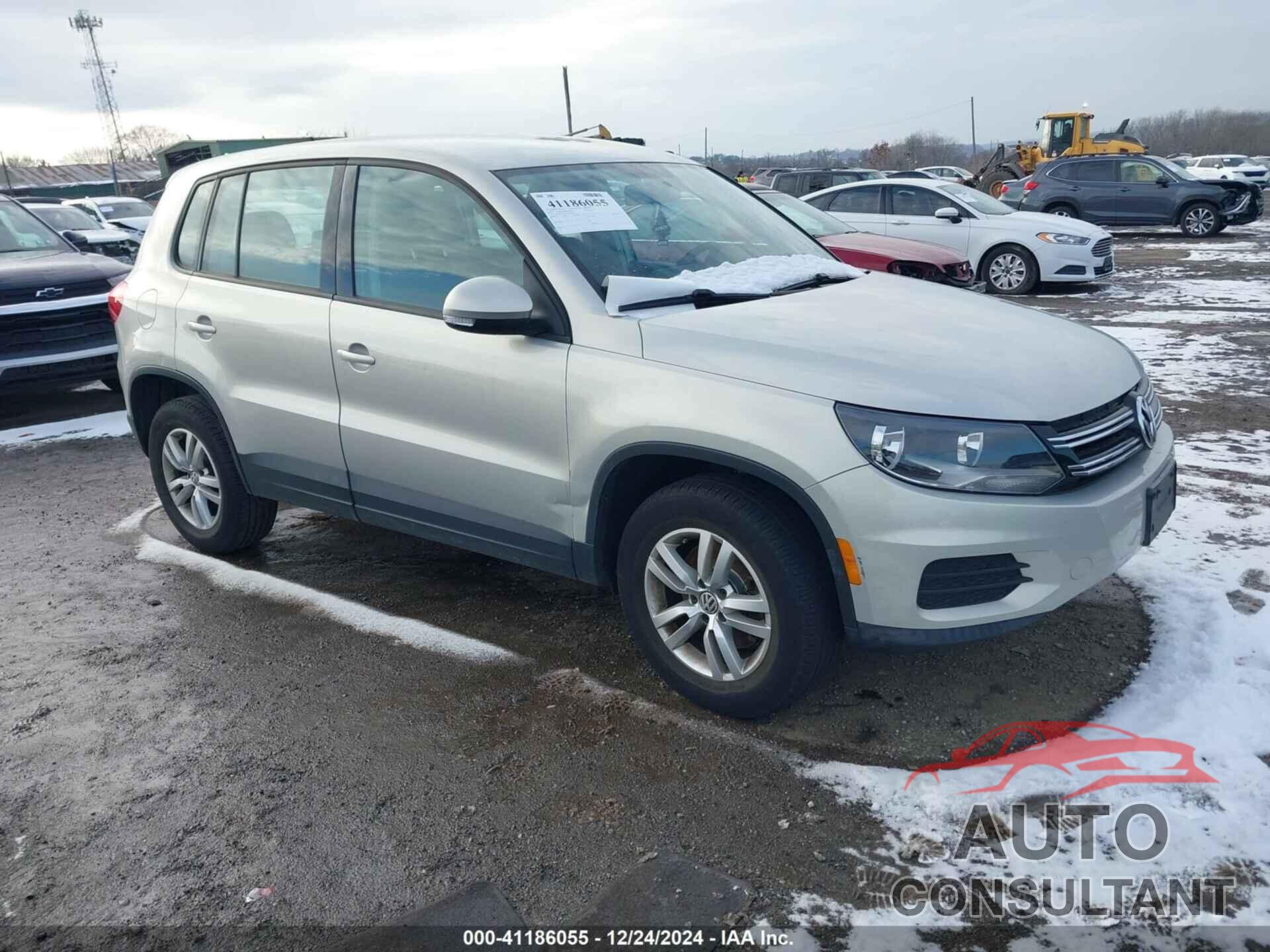 VOLKSWAGEN TIGUAN 2012 - WVGBV7AXXCW508696