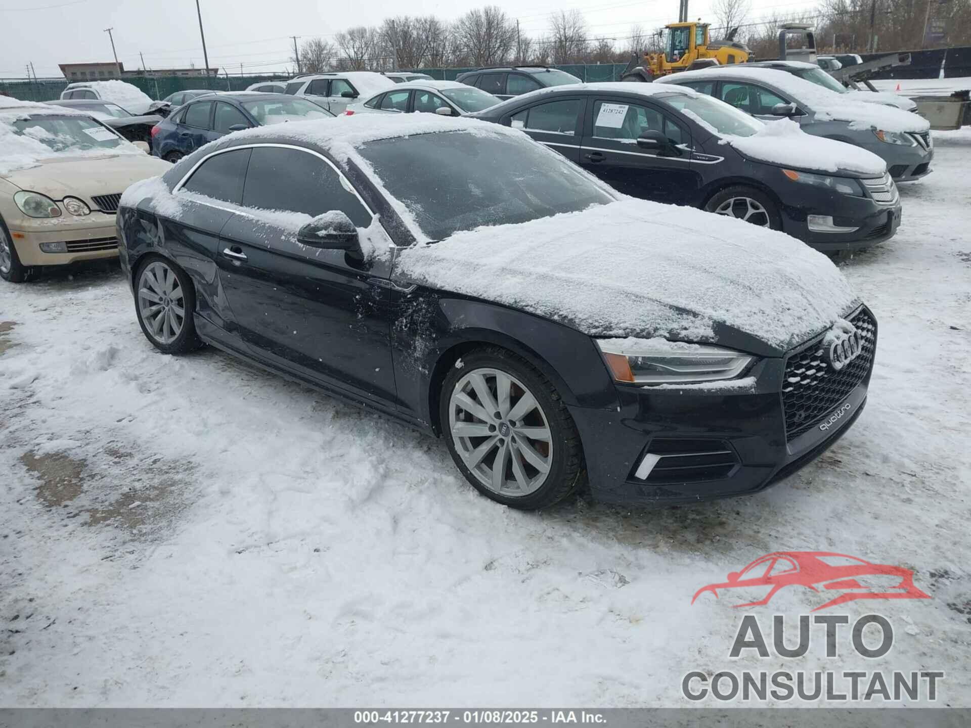 AUDI A5 2018 - WAUKNAF51JA004392