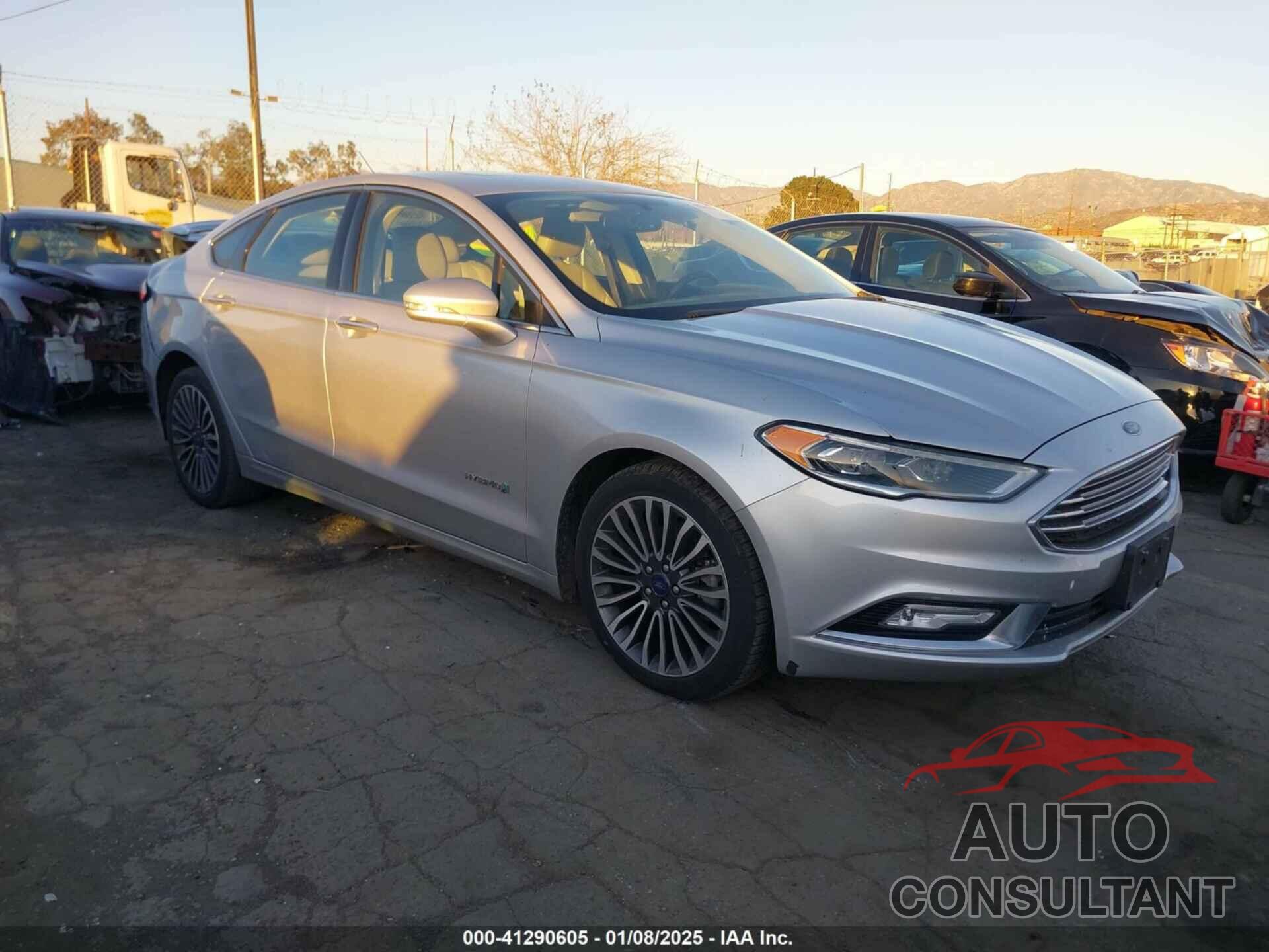 FORD FUSION HYBRID 2018 - 3FA6P0RU0JR269845